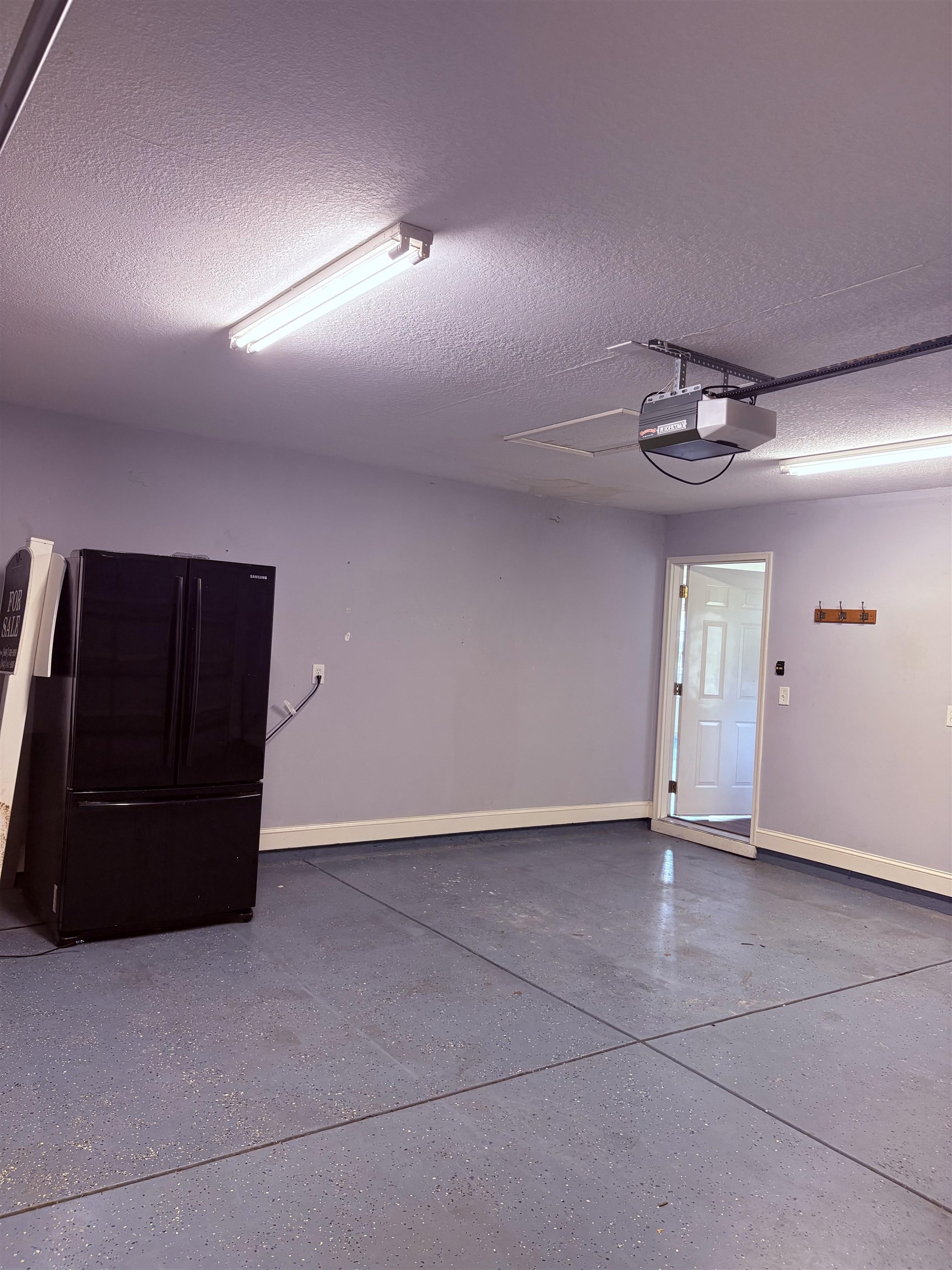 208 Hickory Springs Ct. Property Photo 37
