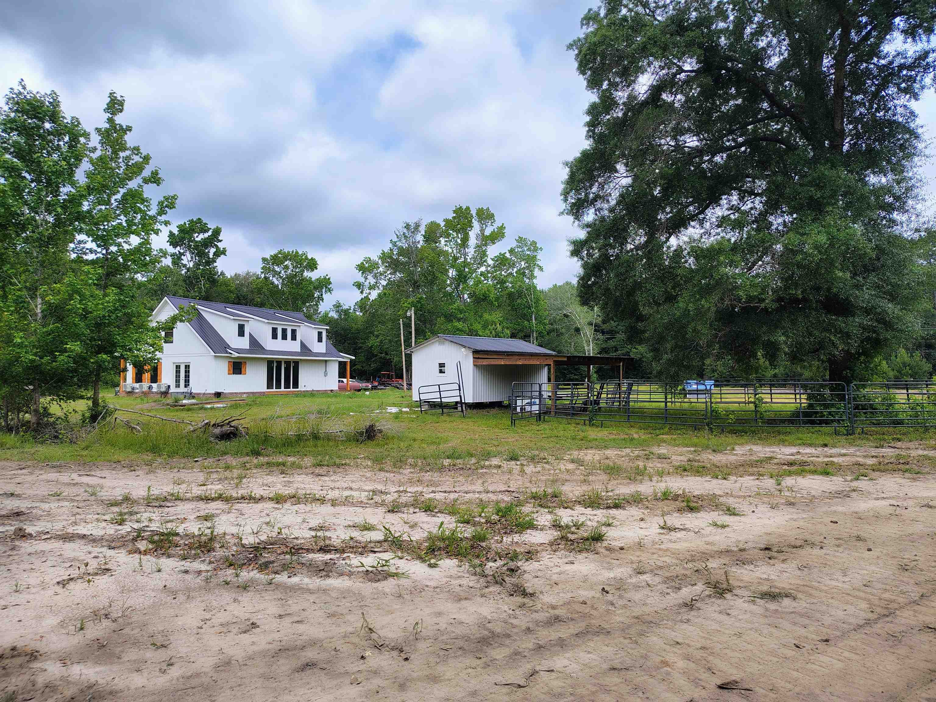 735 Hemingway Rd. Property Photo 4