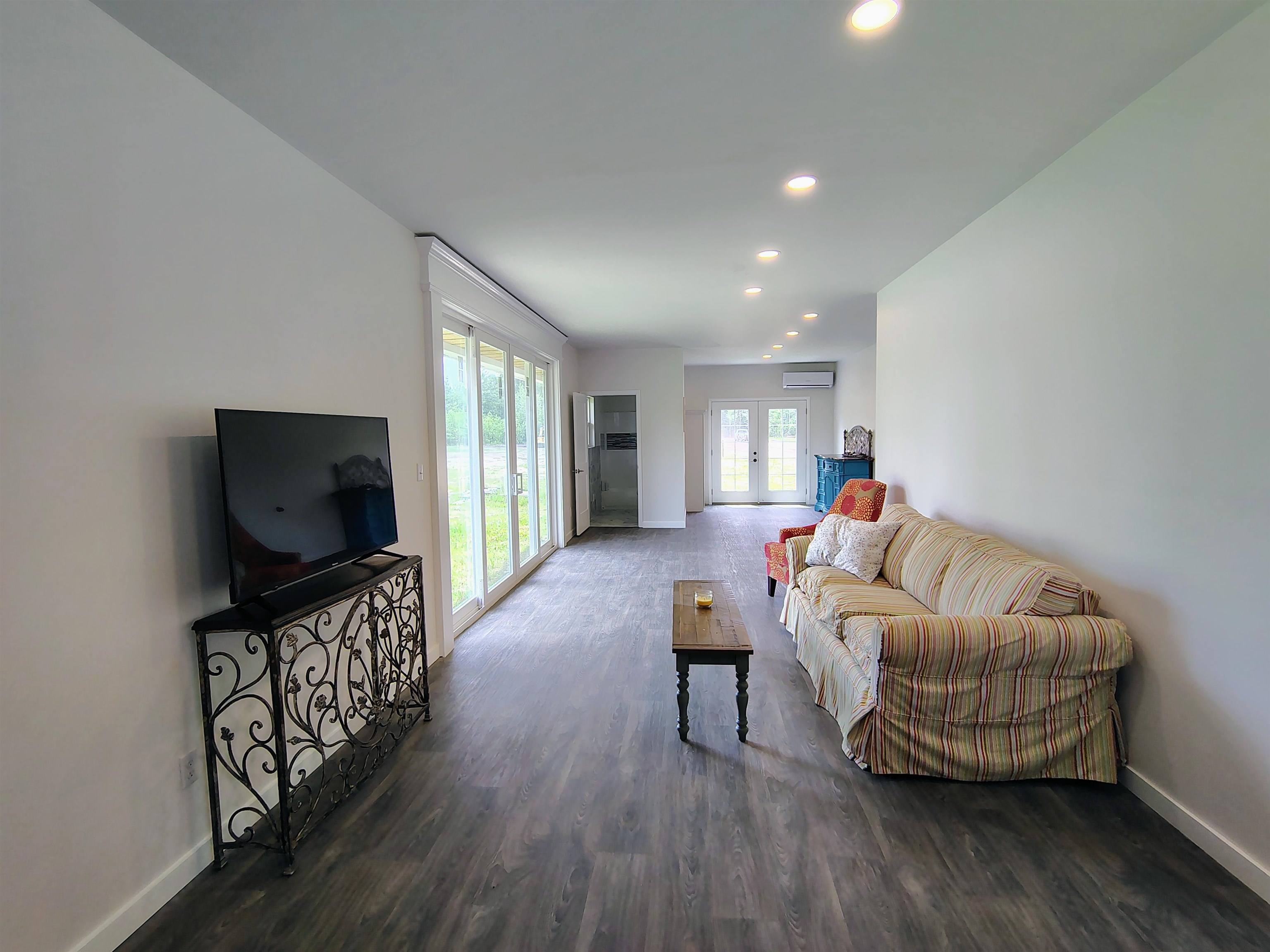 735 Hemingway Rd. Property Photo 6