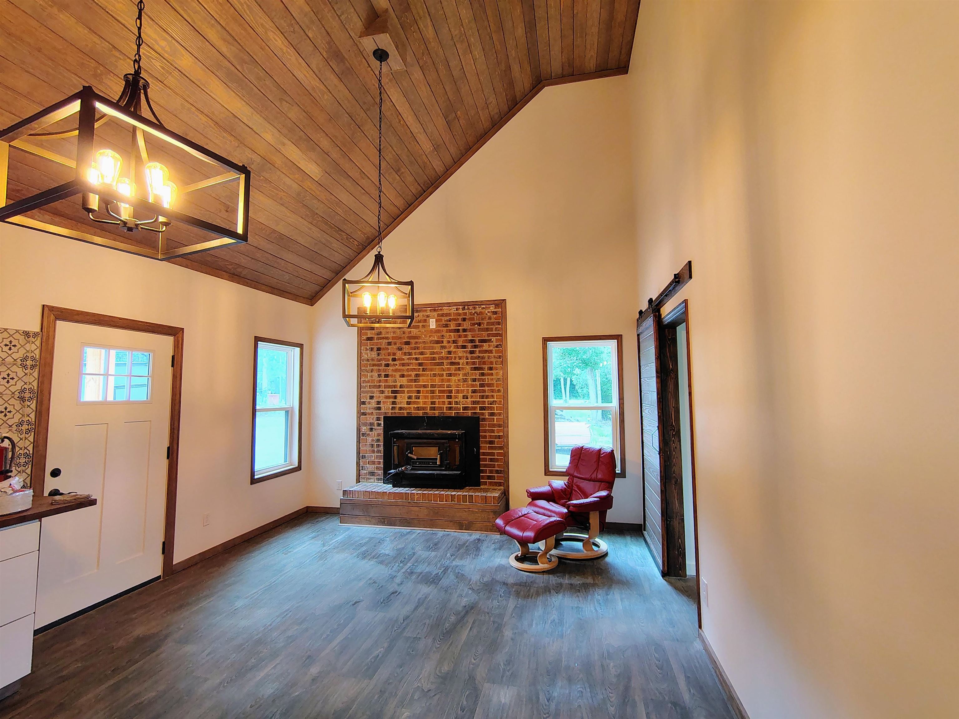 735 Hemingway Rd. Property Photo 11