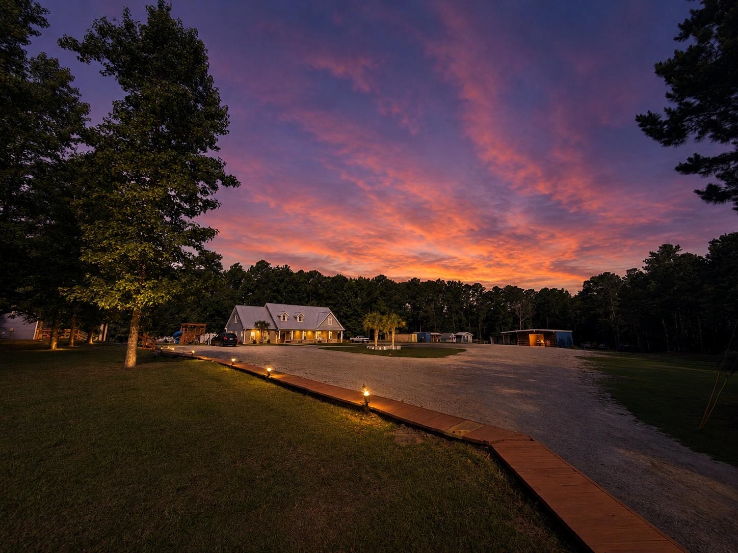 1407 Lees Landing Circle Property Photo 2