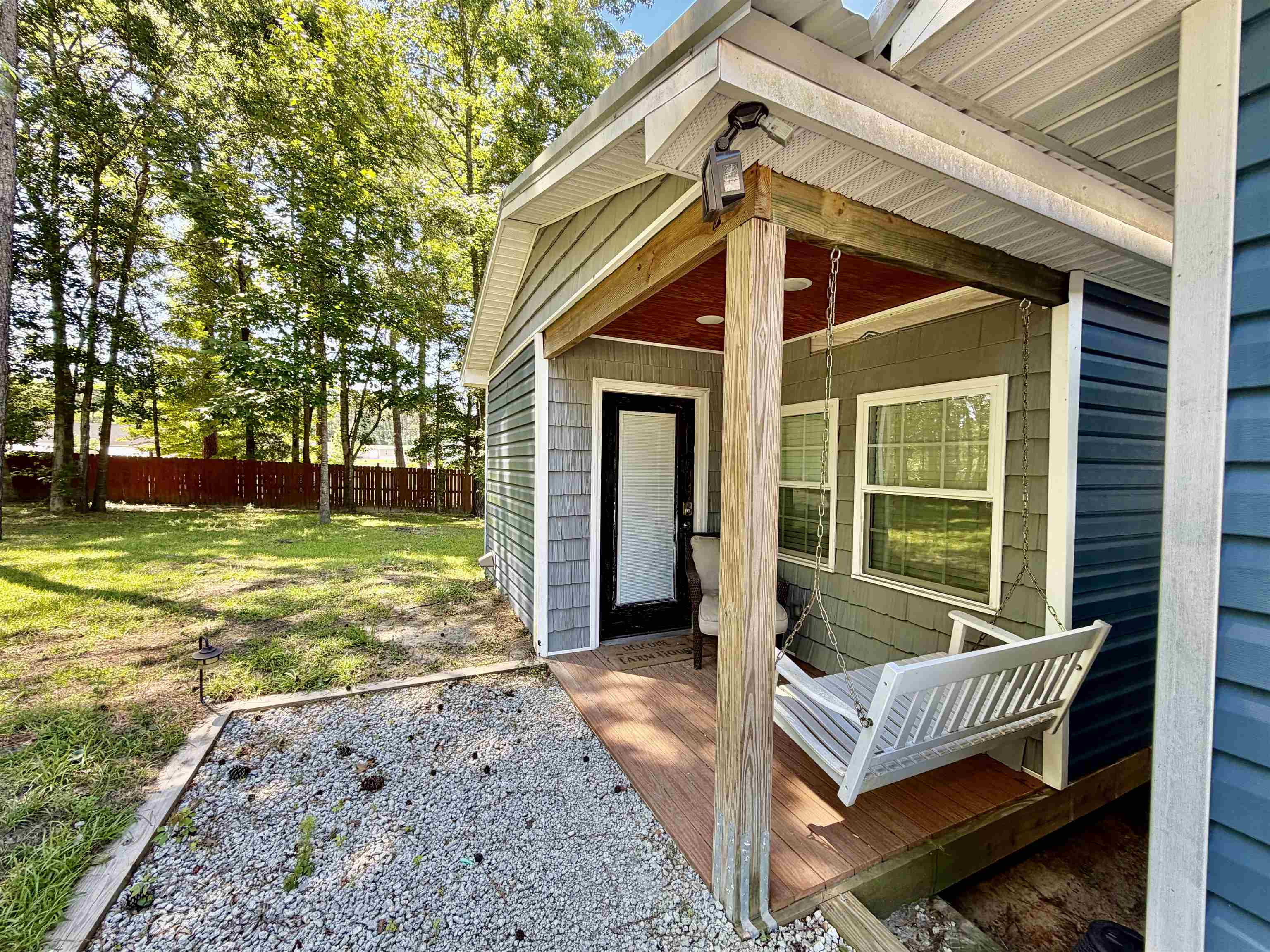 1407 Lees Landing Circle Property Photo 4