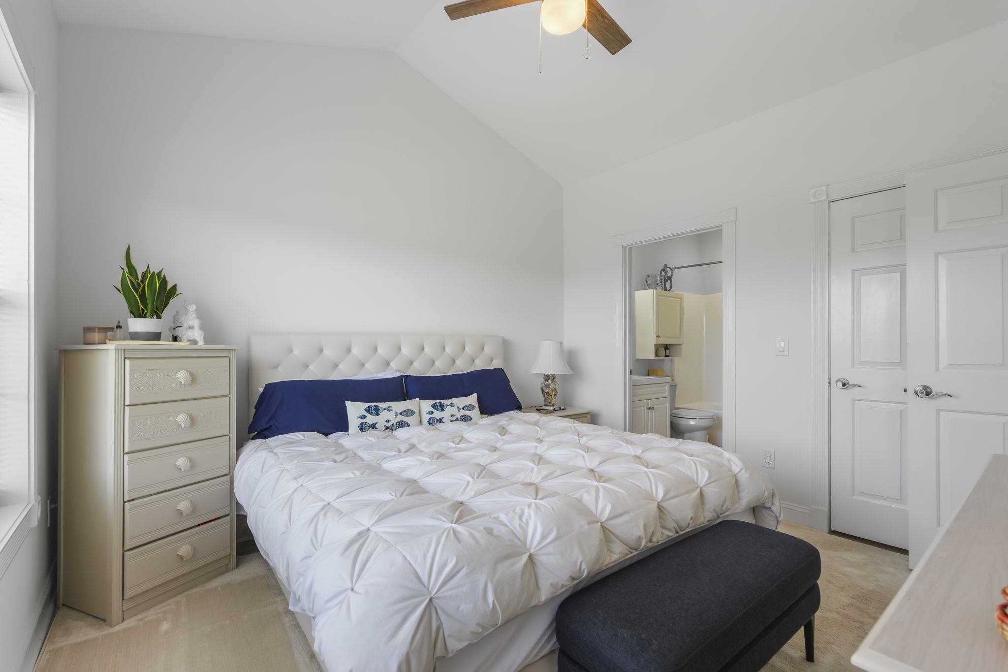 110 South Shore Blvd. Property Photo 15
