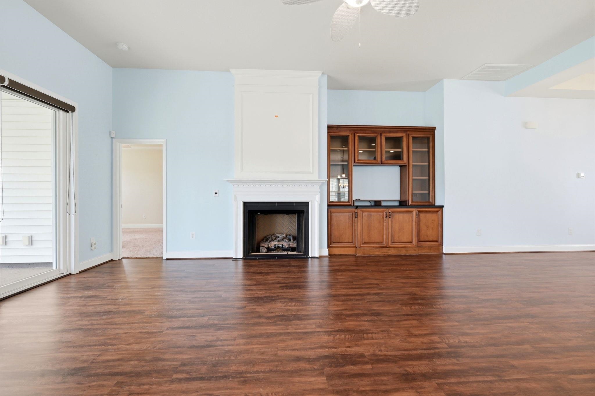 864 Callant Dr. Property Photo 25