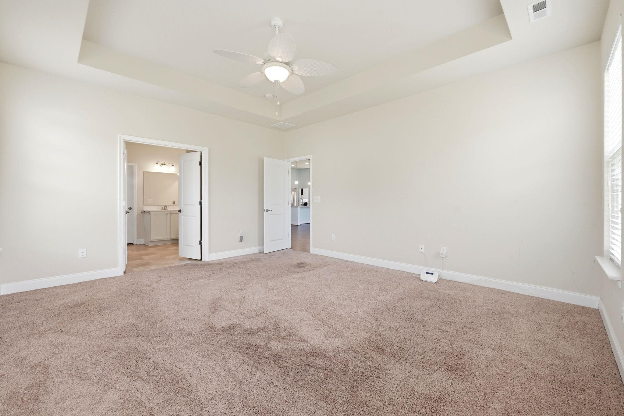 864 Callant Dr. Property Photo 28