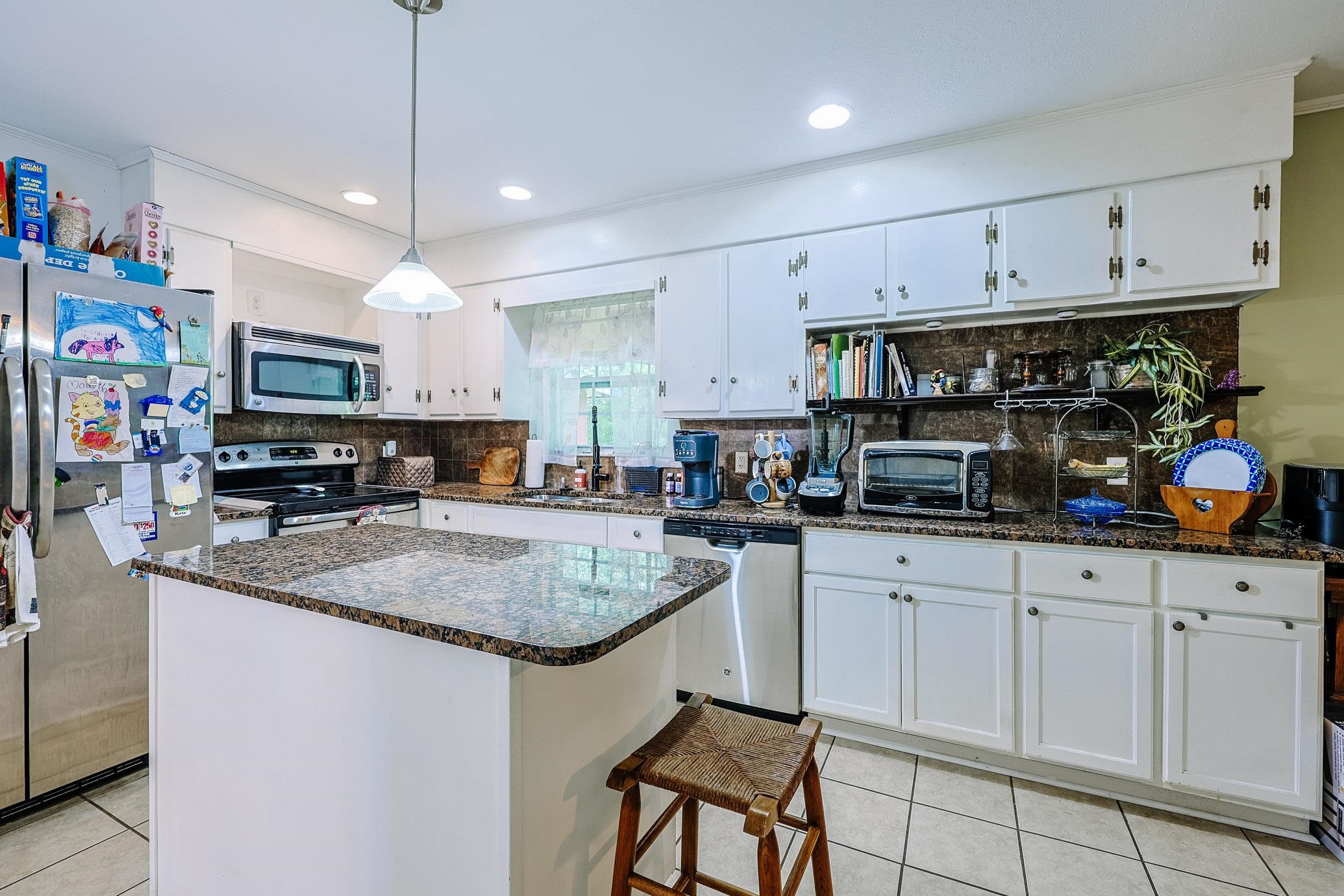 1872 E Marion St. Property Photo 5