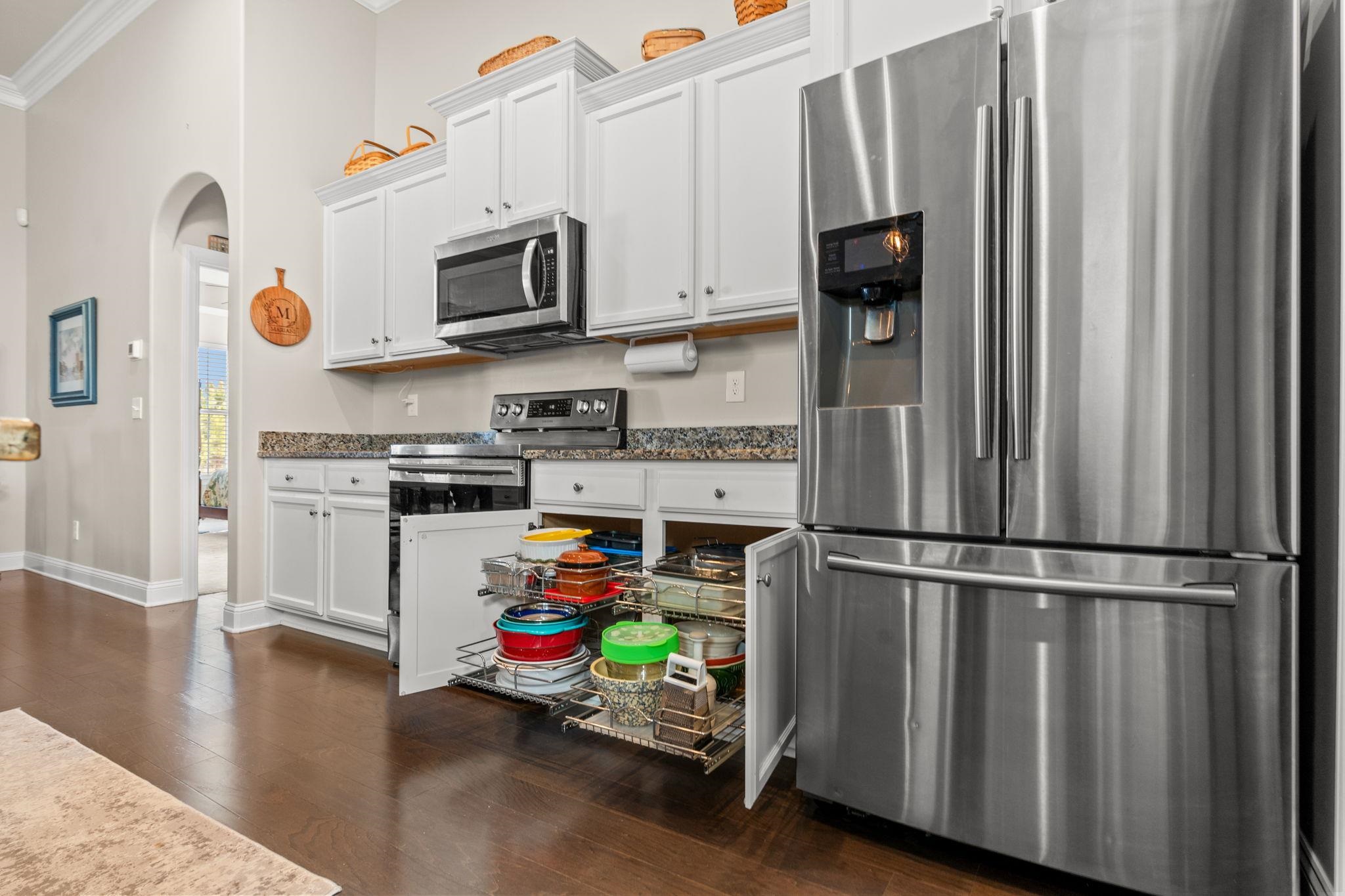 212 Hull St. Property Photo 9