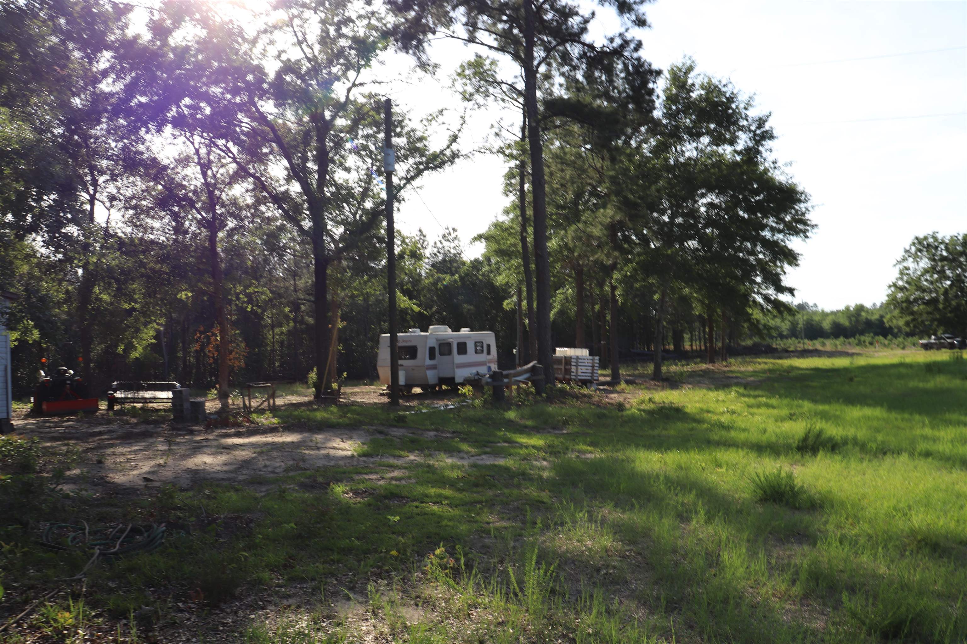2631 Charlie Johnson Rd Property Photo 15