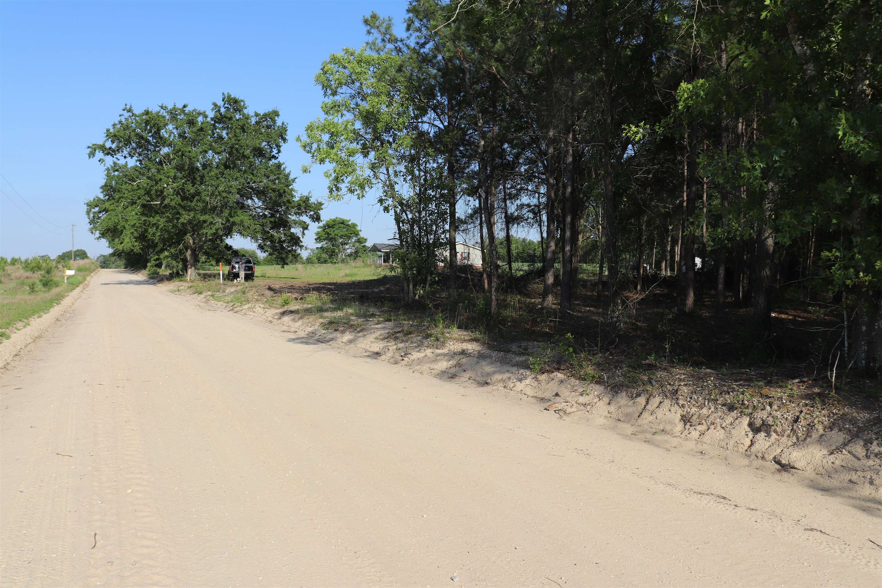 2631 Charlie Johnson Rd Property Photo 17