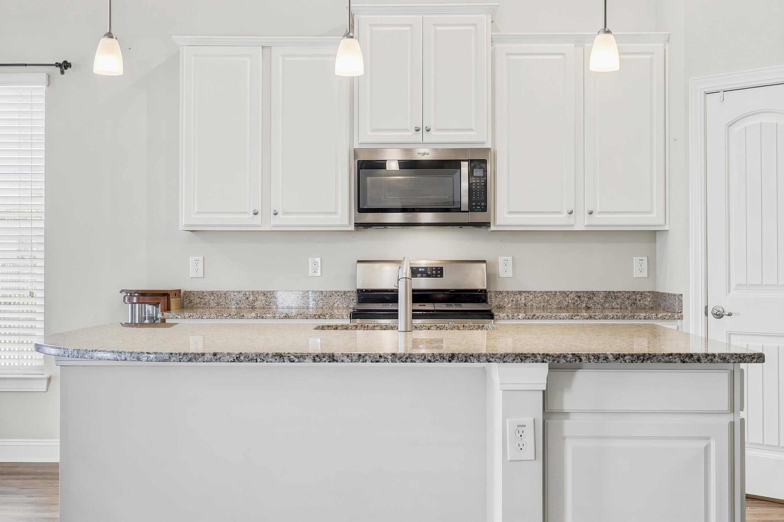 1852 Parish Way Property Photo 18