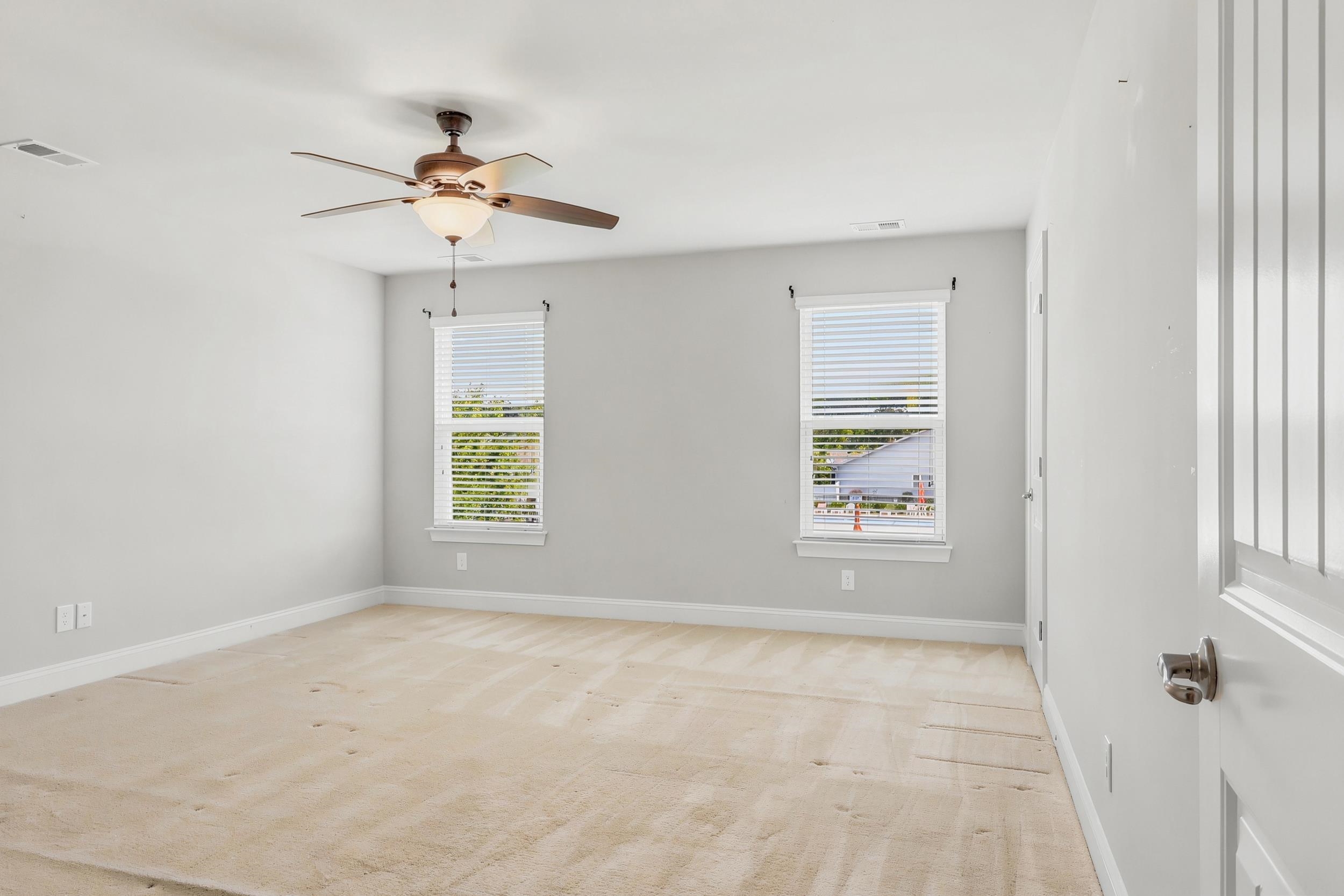 1852 Parish Way Property Photo 34