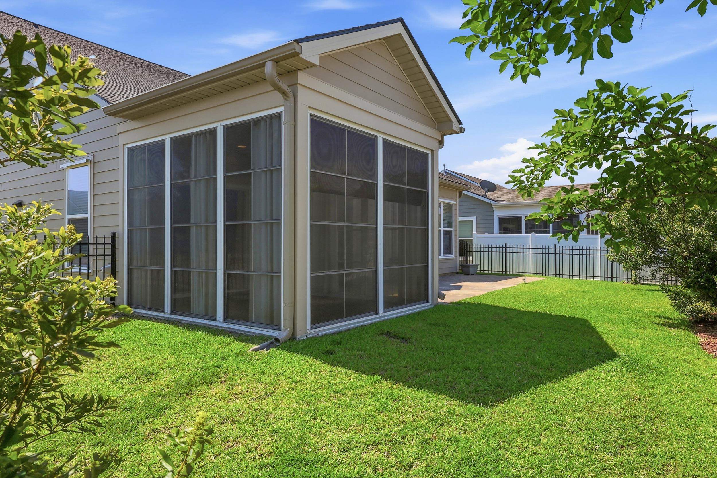 1852 Parish Way Property Photo 45