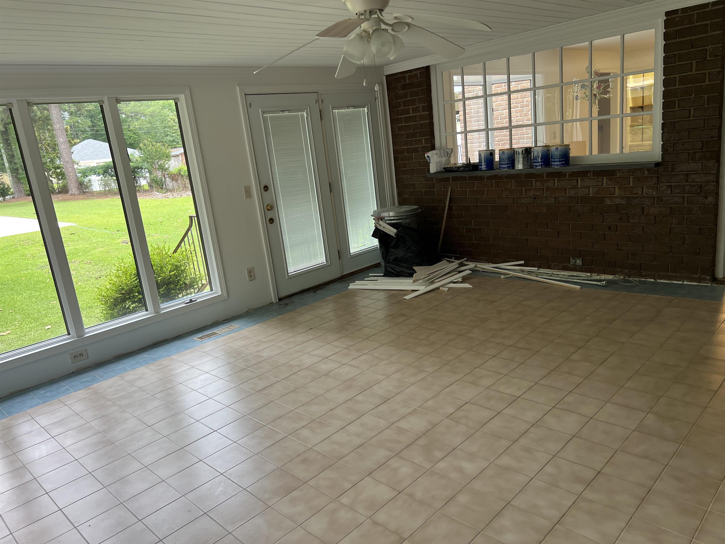 5619 Main St. Property Photo 36