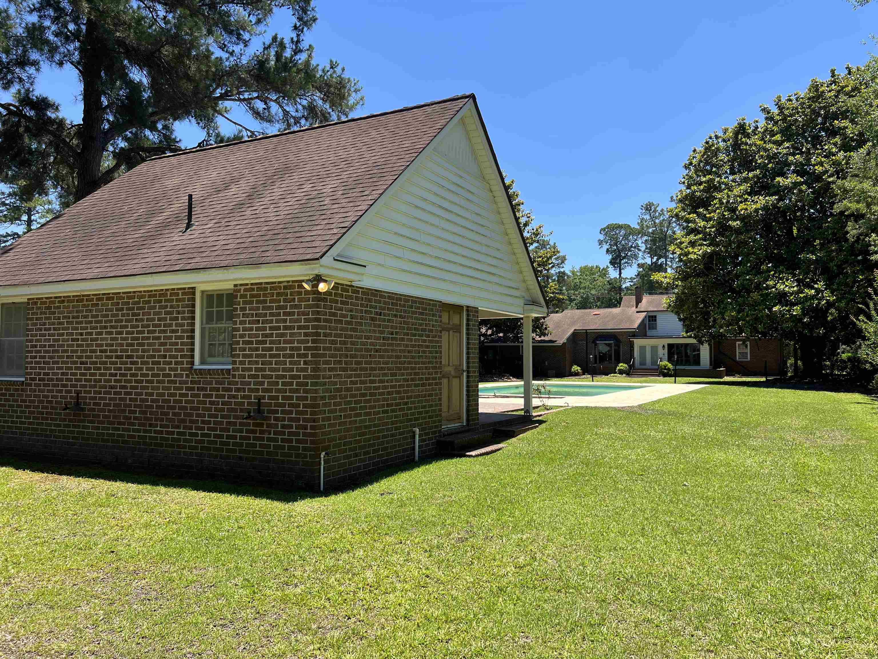 5619 Main St. Property Photo 72