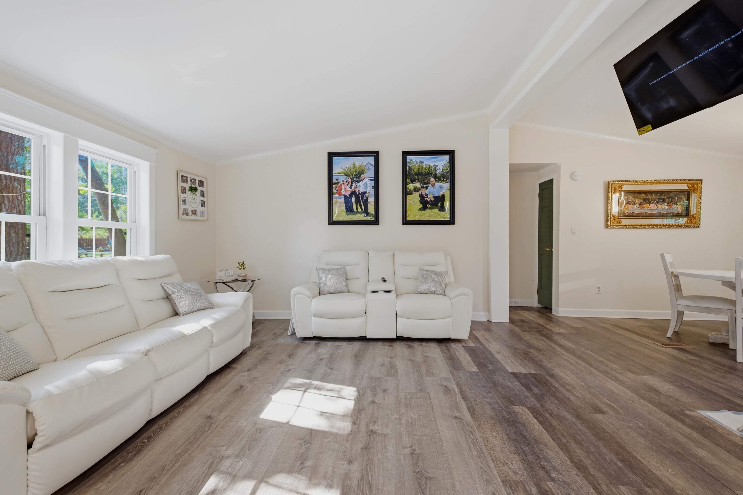 391 Di-cindy Ln. Property Photo 11