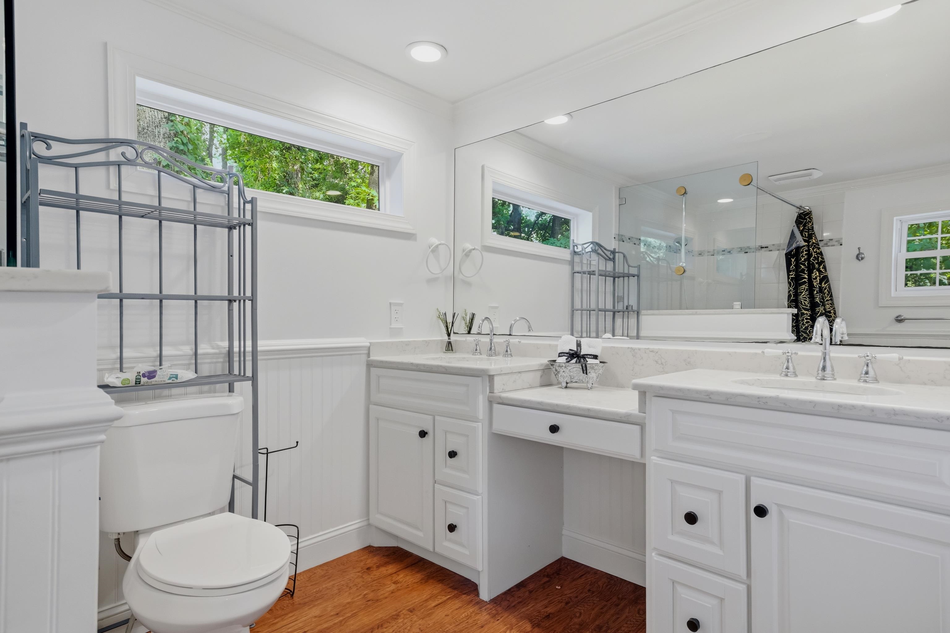 391 Di-cindy Ln. Property Photo 18