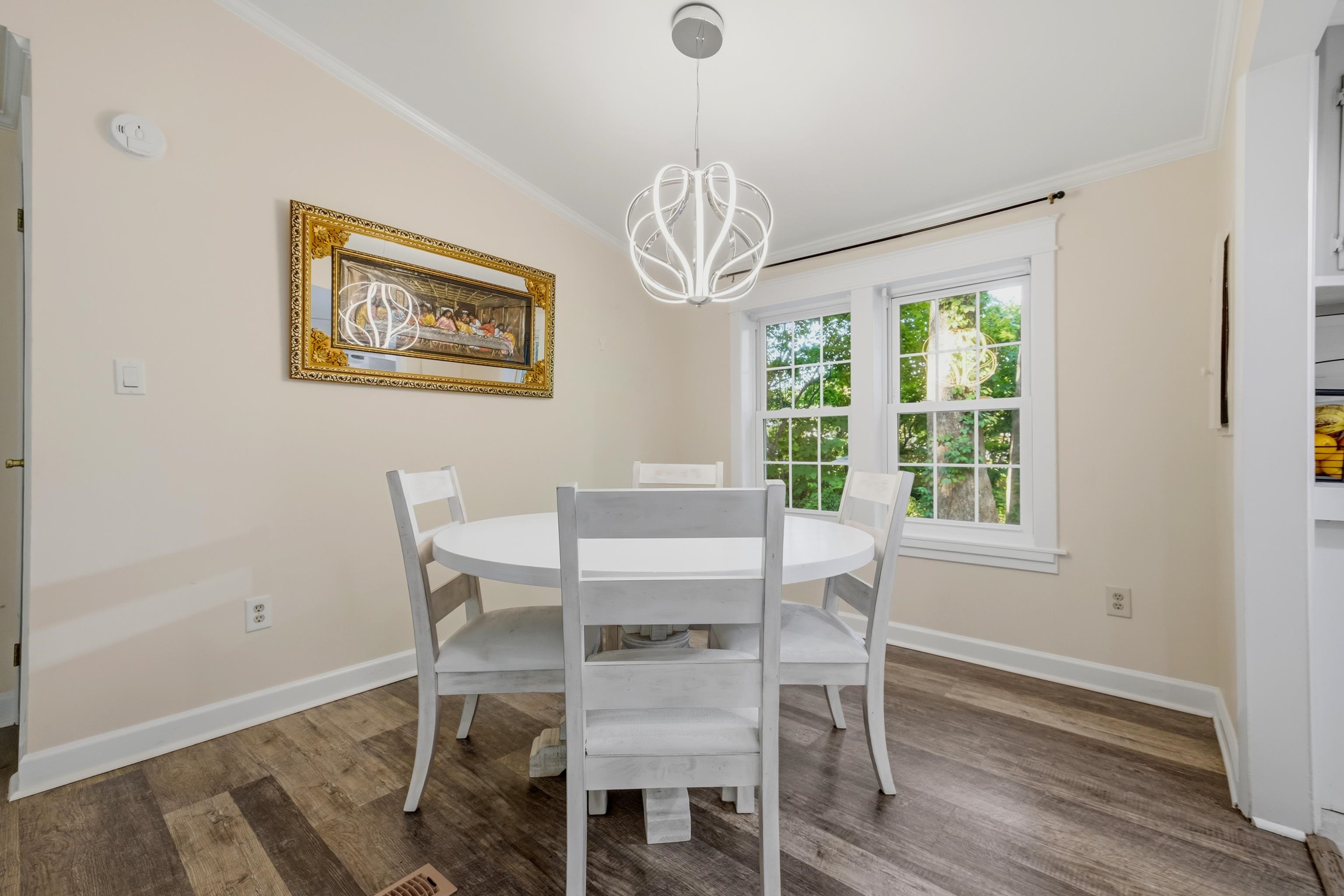 391 Di-cindy Ln. Property Photo 20