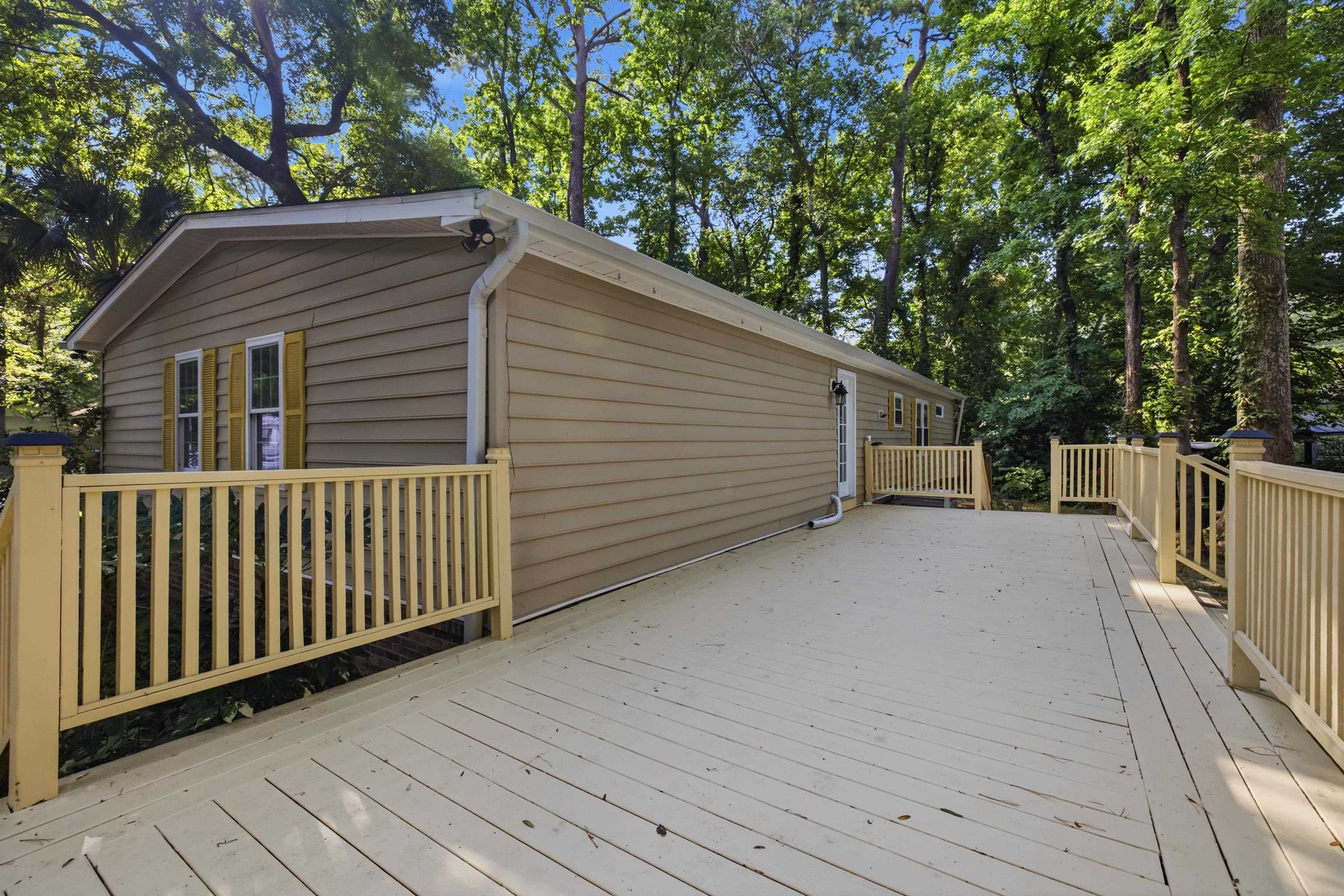 391 Di-cindy Ln. Property Photo 36