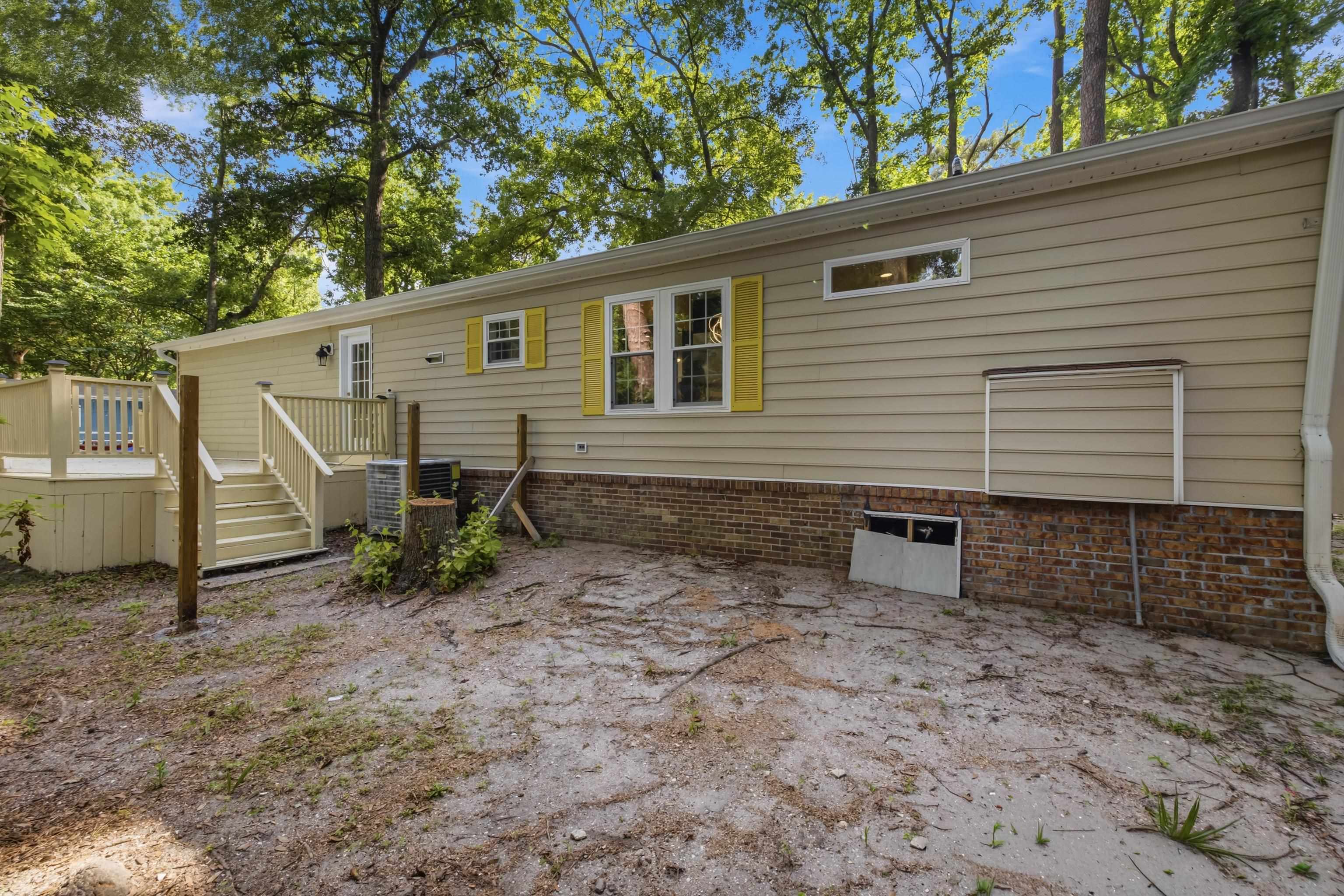 391 Di-cindy Ln. Property Photo 38