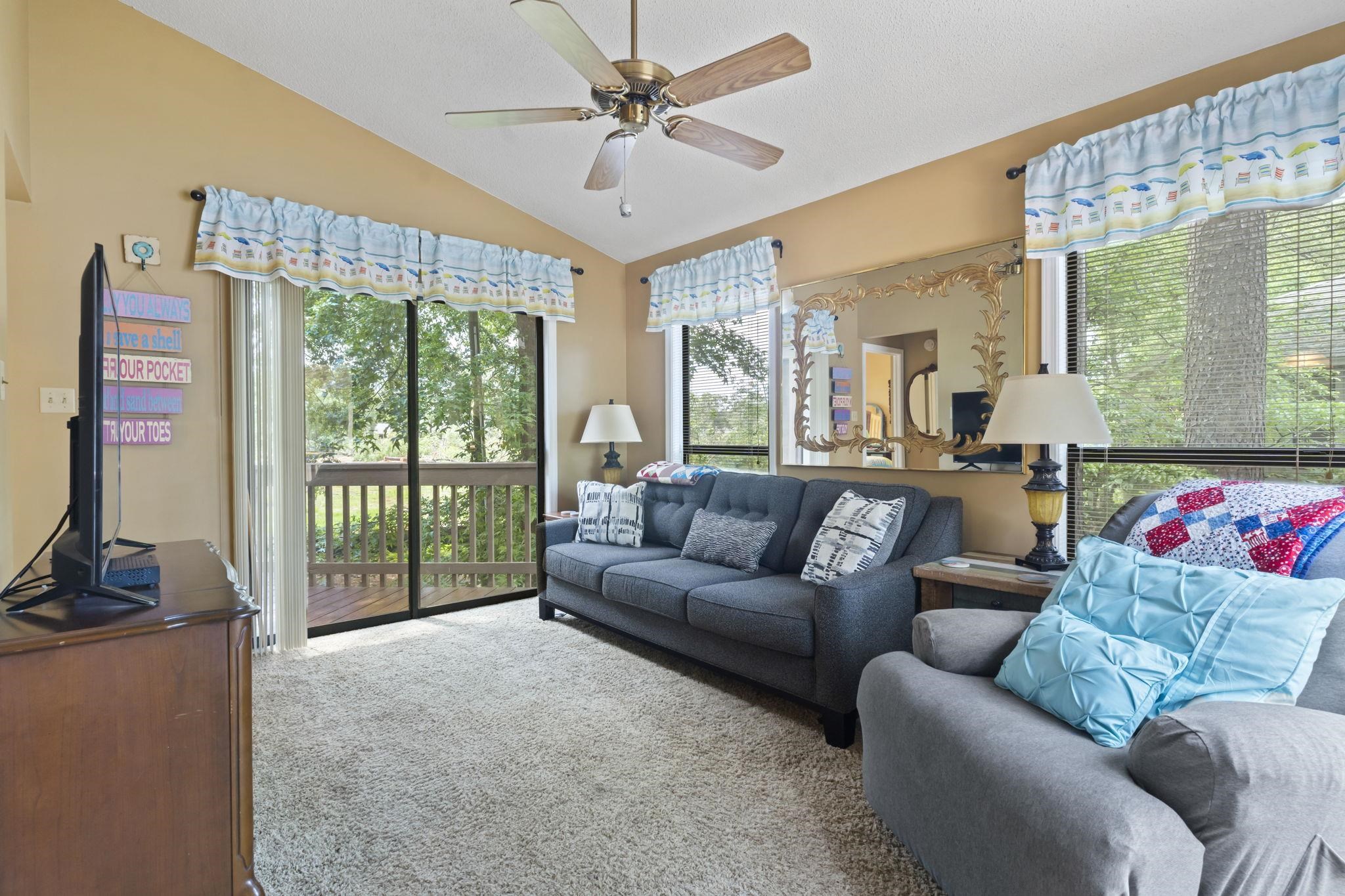 752 Tall Oaks Ct. Property Photo 13