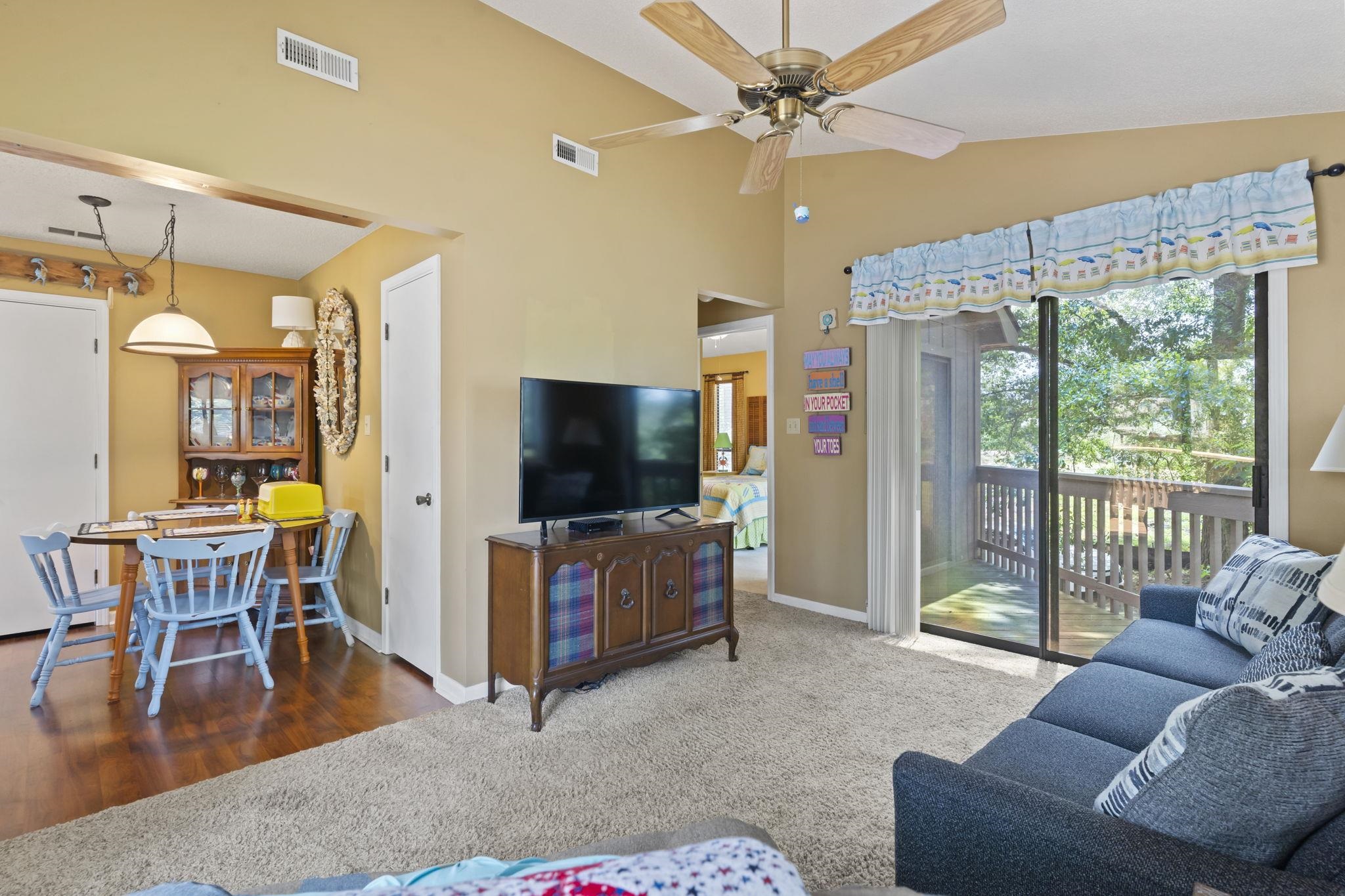 752 Tall Oaks Ct. Property Photo 14
