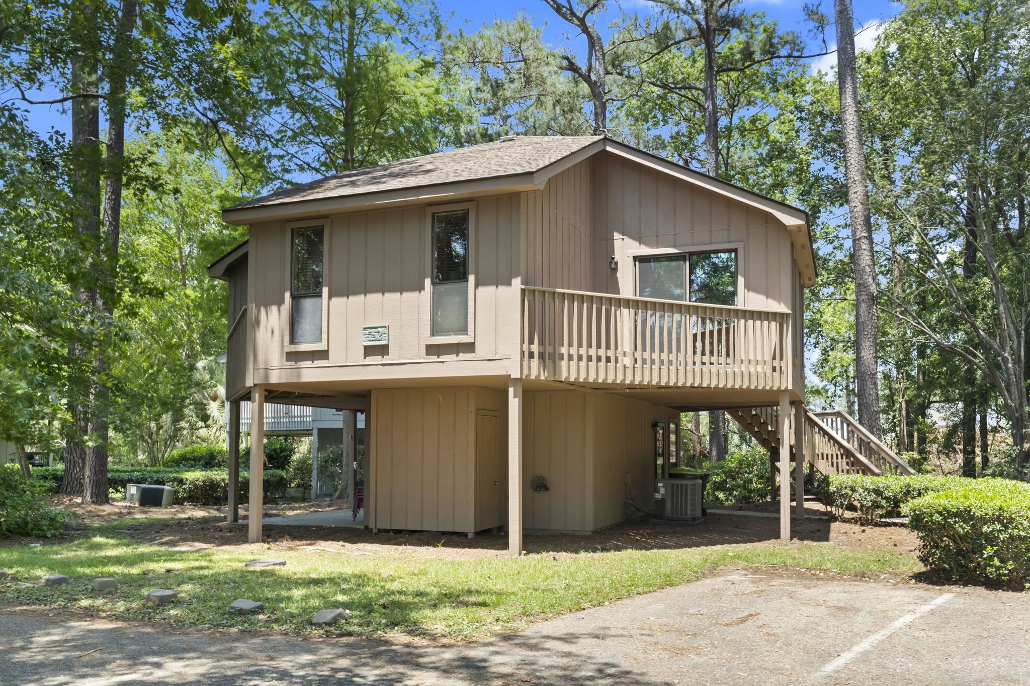 752 Tall Oaks Ct. Property Photo 40
