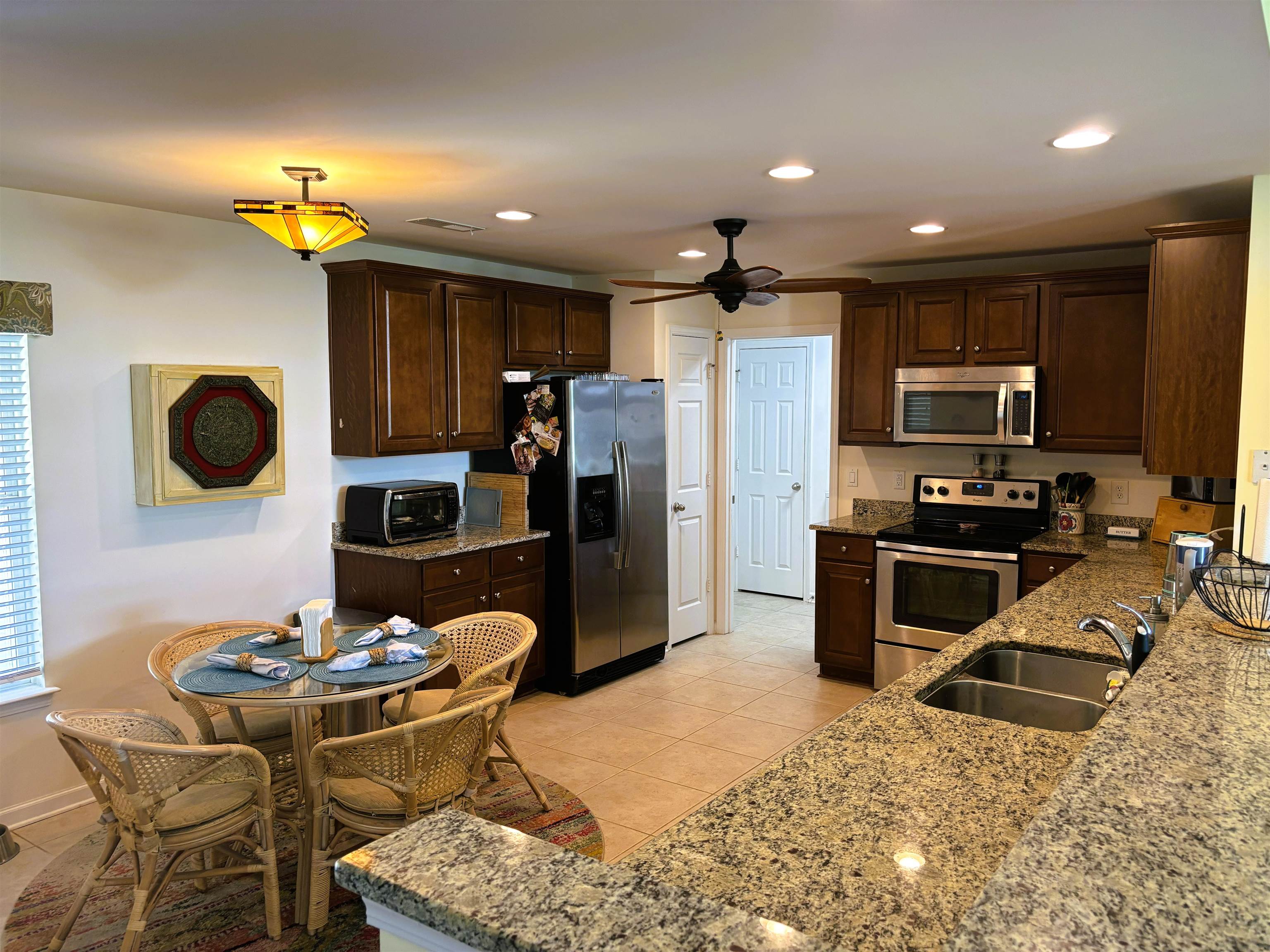 1452 Registry Dr. Property Photo 4