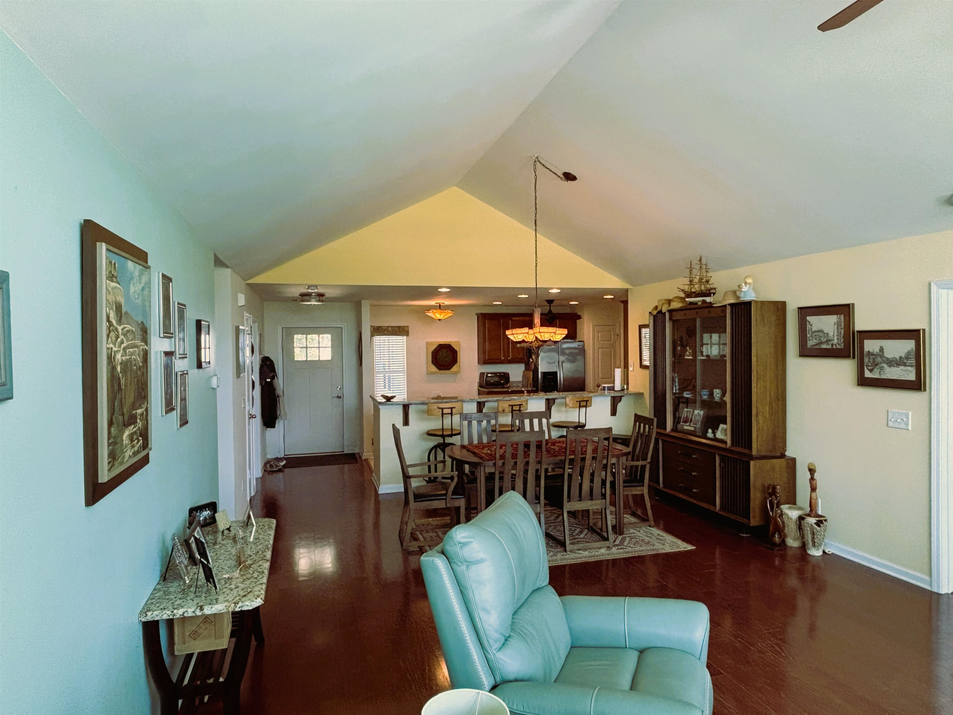 1452 Registry Dr. Property Photo 15
