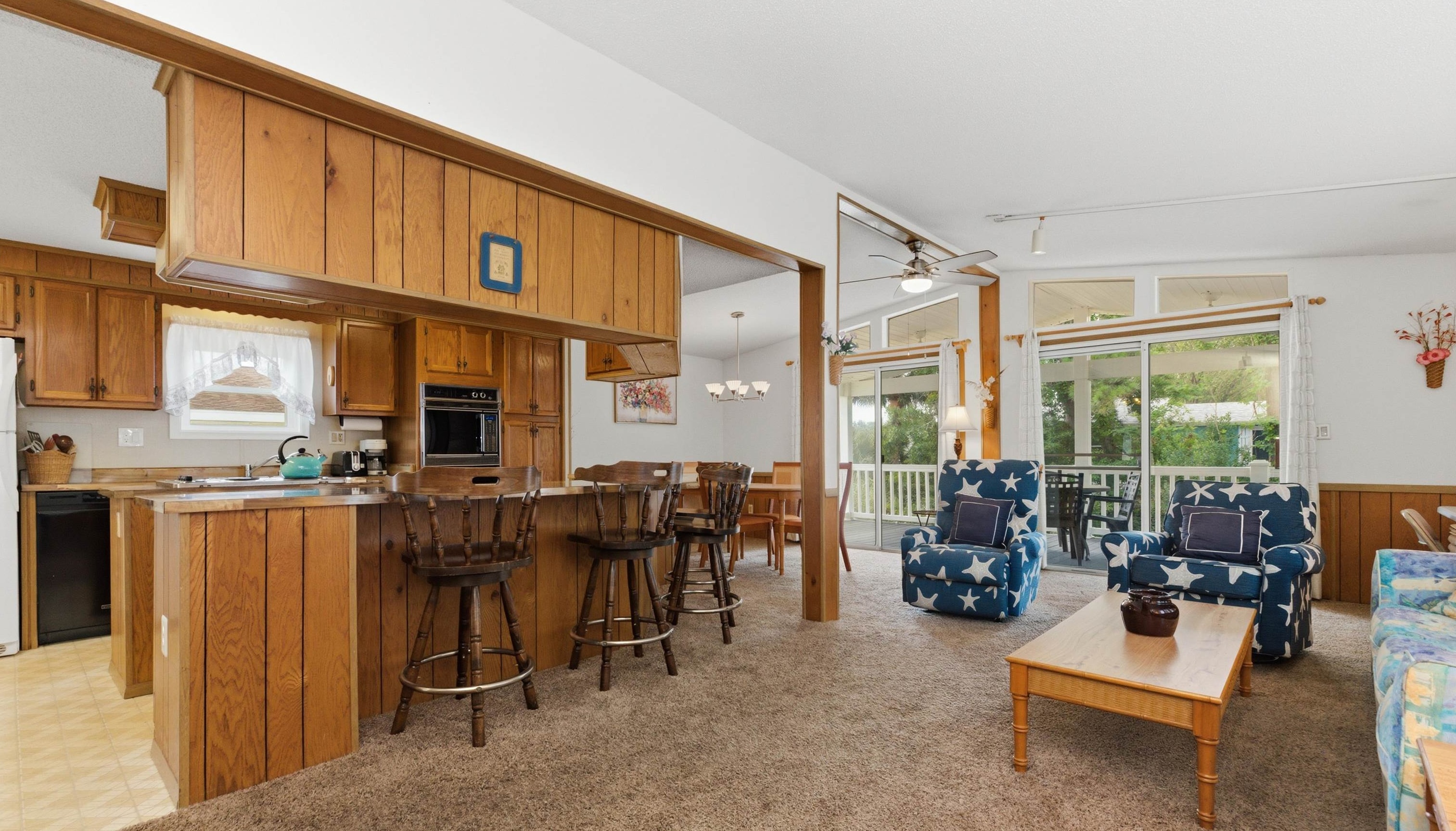 1864 Sunrise Dr. Property Photo 16