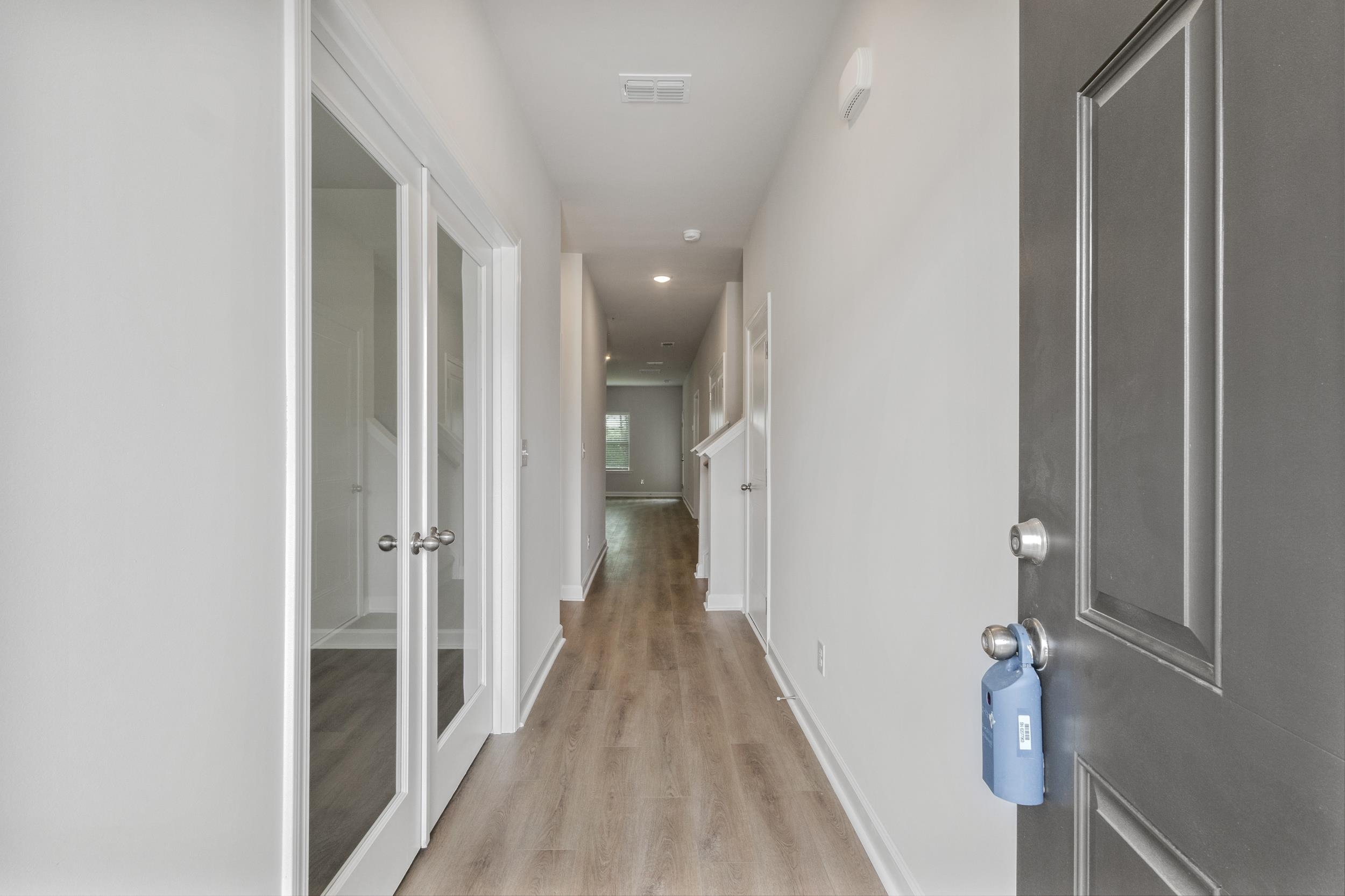 727 Ebb Tide Rd. Property Photo 10