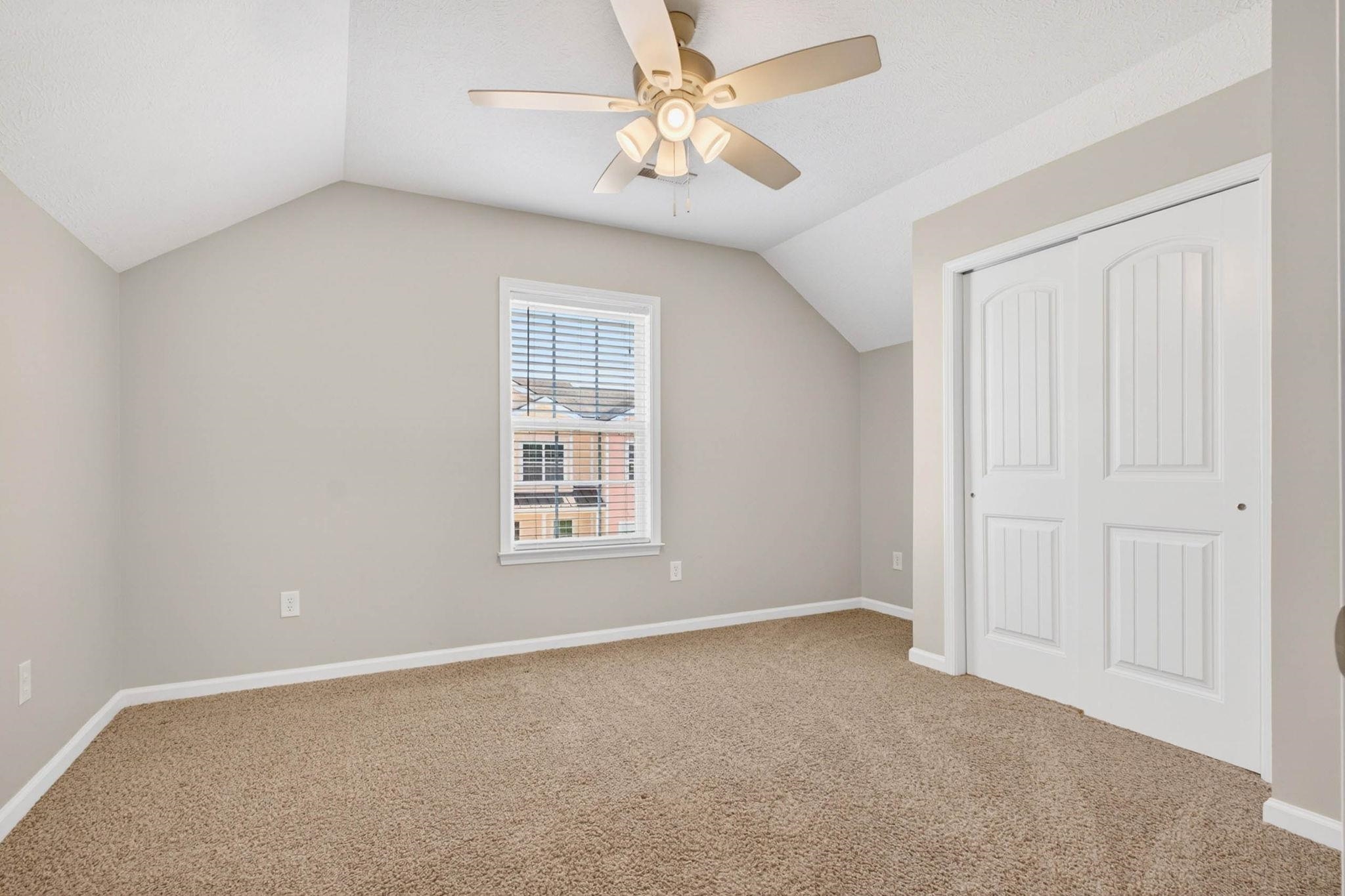 629 Surfsong Way Property Photo 23