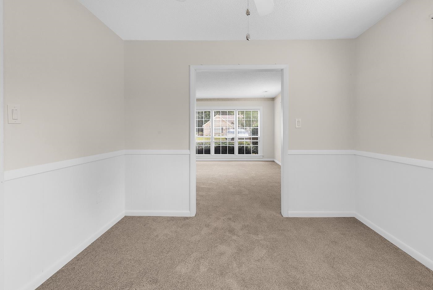 356 Lakewood Ave. Property Photo 11