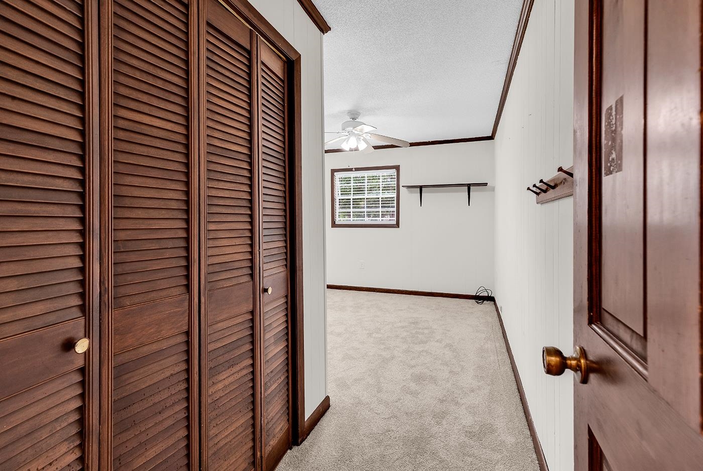 356 Lakewood Ave. Property Photo 18