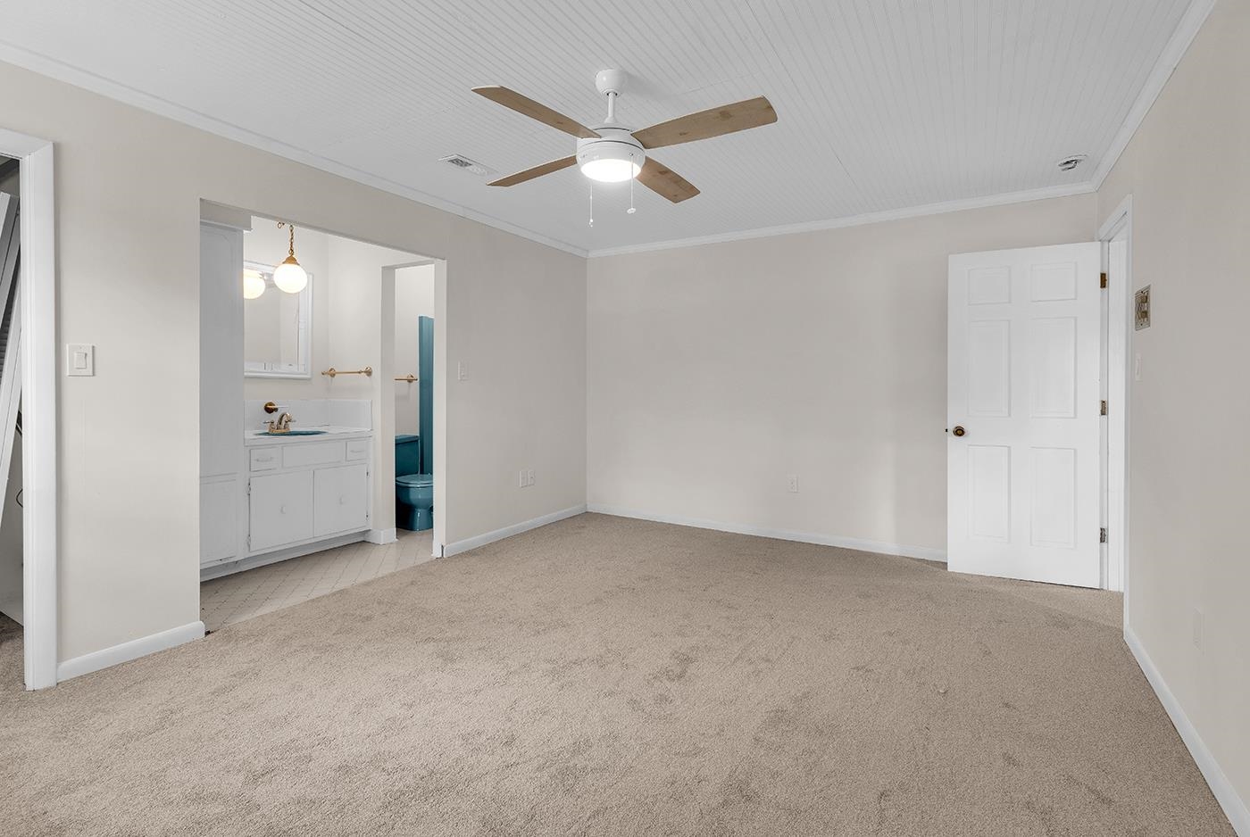 356 Lakewood Ave. Property Photo 22