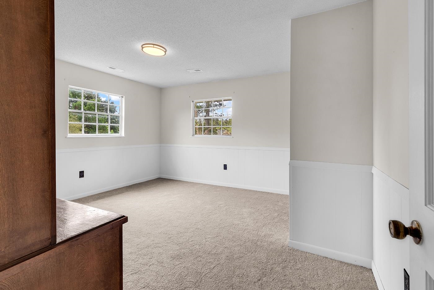 356 Lakewood Ave. Property Photo 29