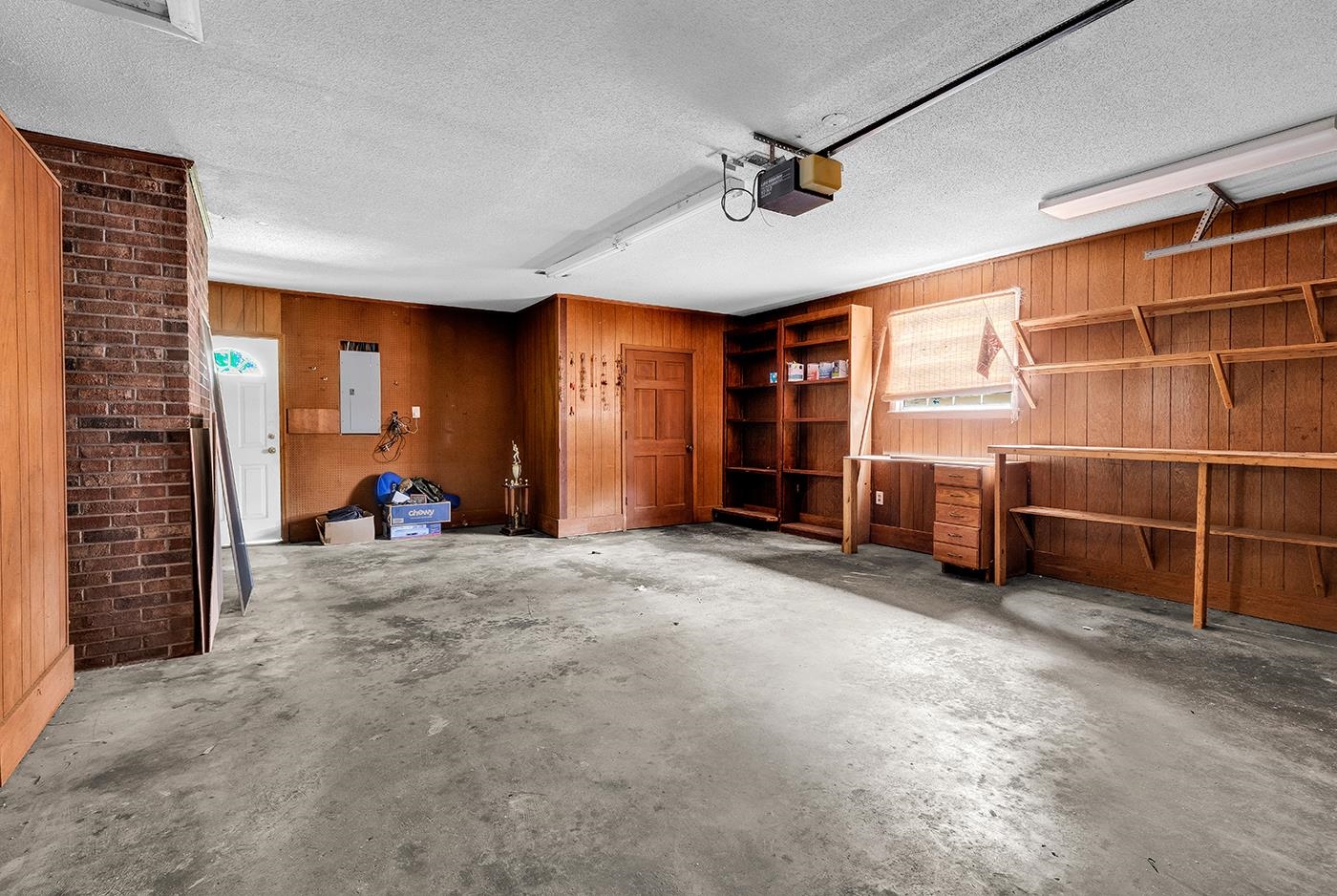 356 Lakewood Ave. Property Photo 39