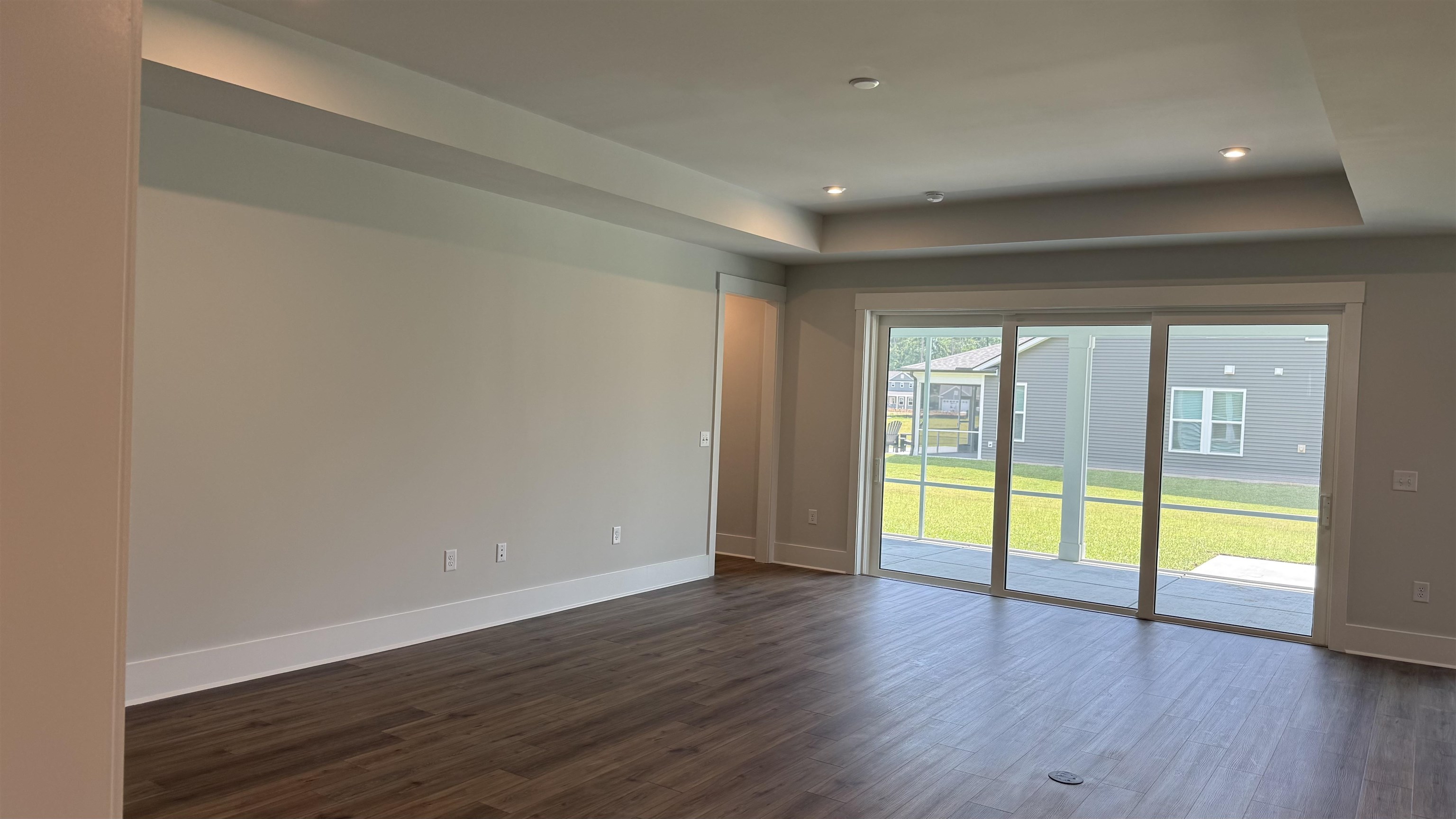 1522 Winding Creek Way Property Photo 5