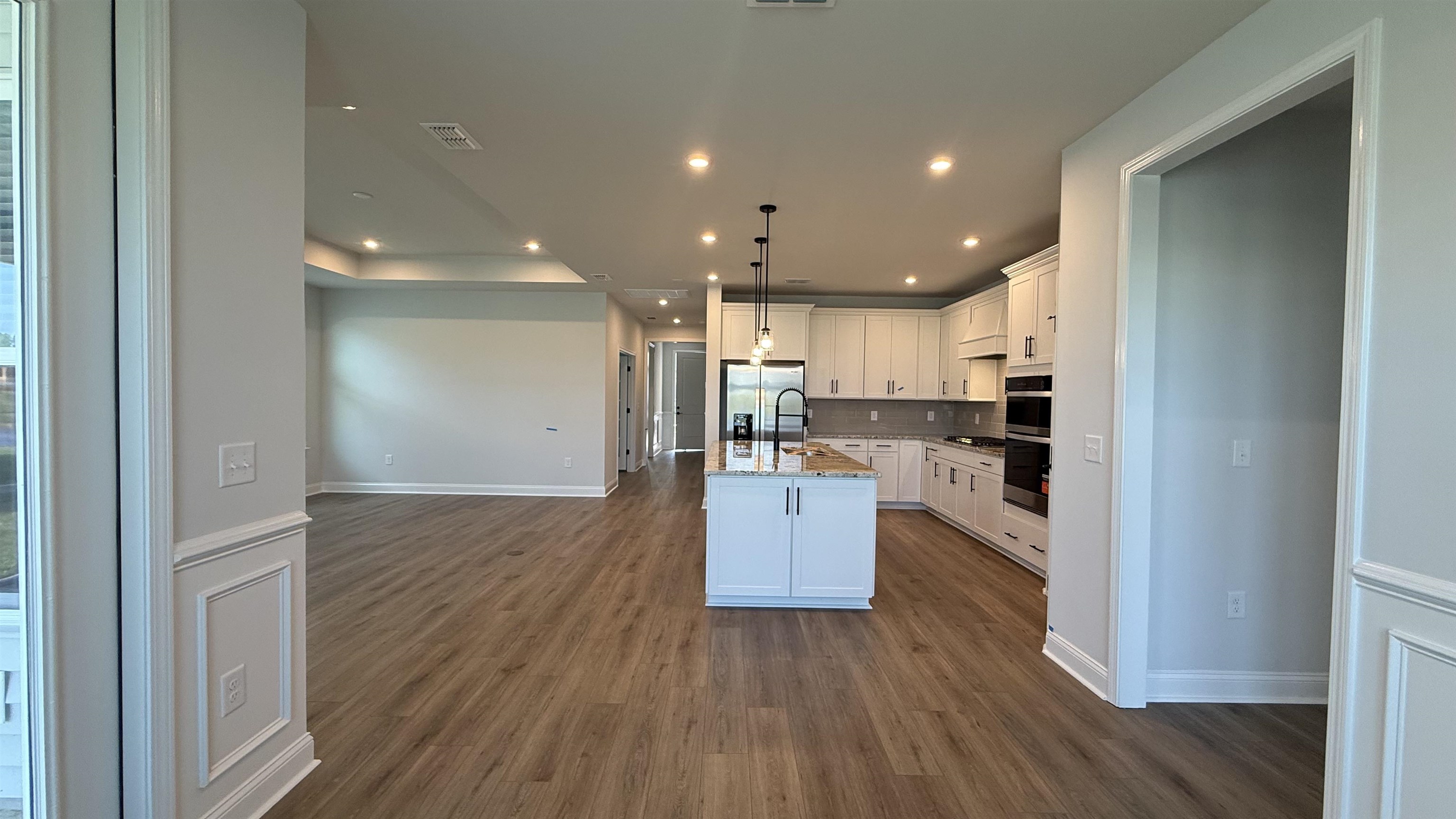 668 Palm Bay Dr. Property Photo 22