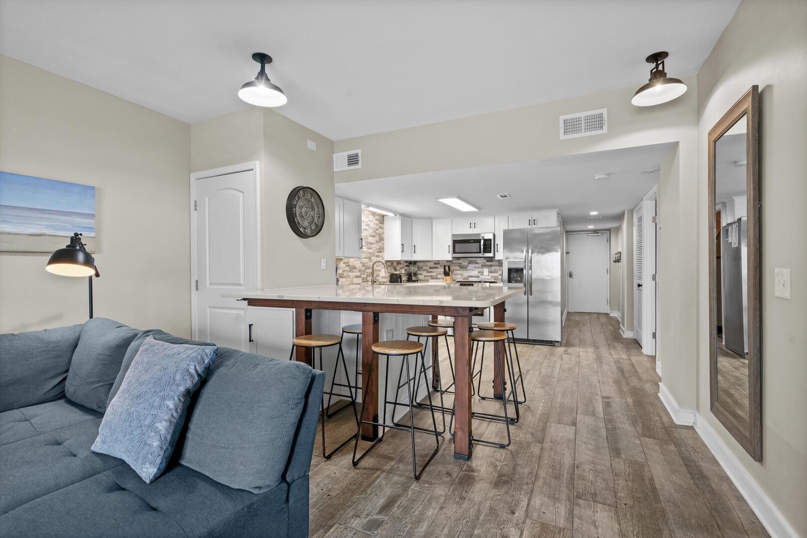 2200 N Ocean Blvd. Property Photo 11