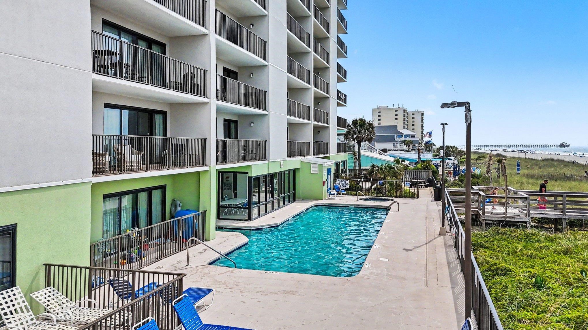 2200 N Ocean Blvd. Property Photo 39