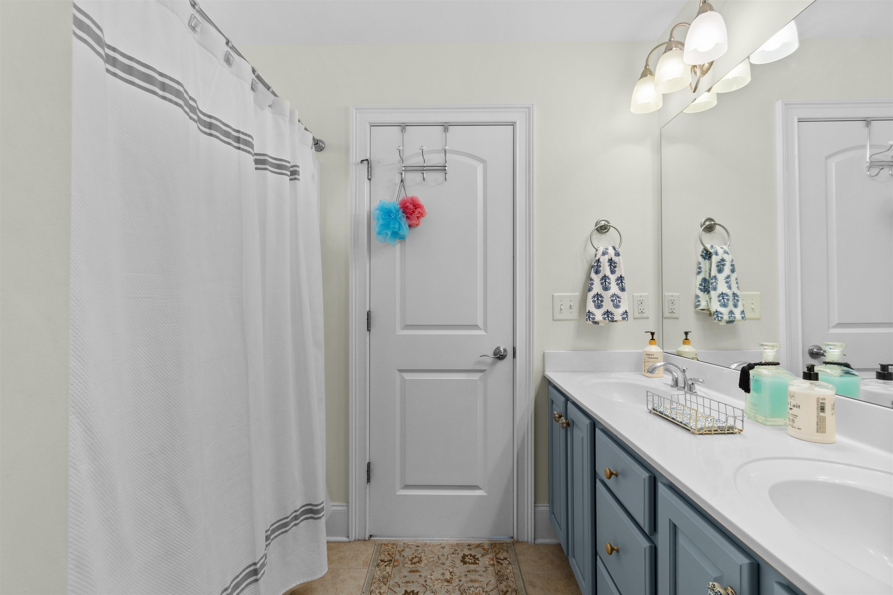 115 Beaufain Ct. Property Photo 23