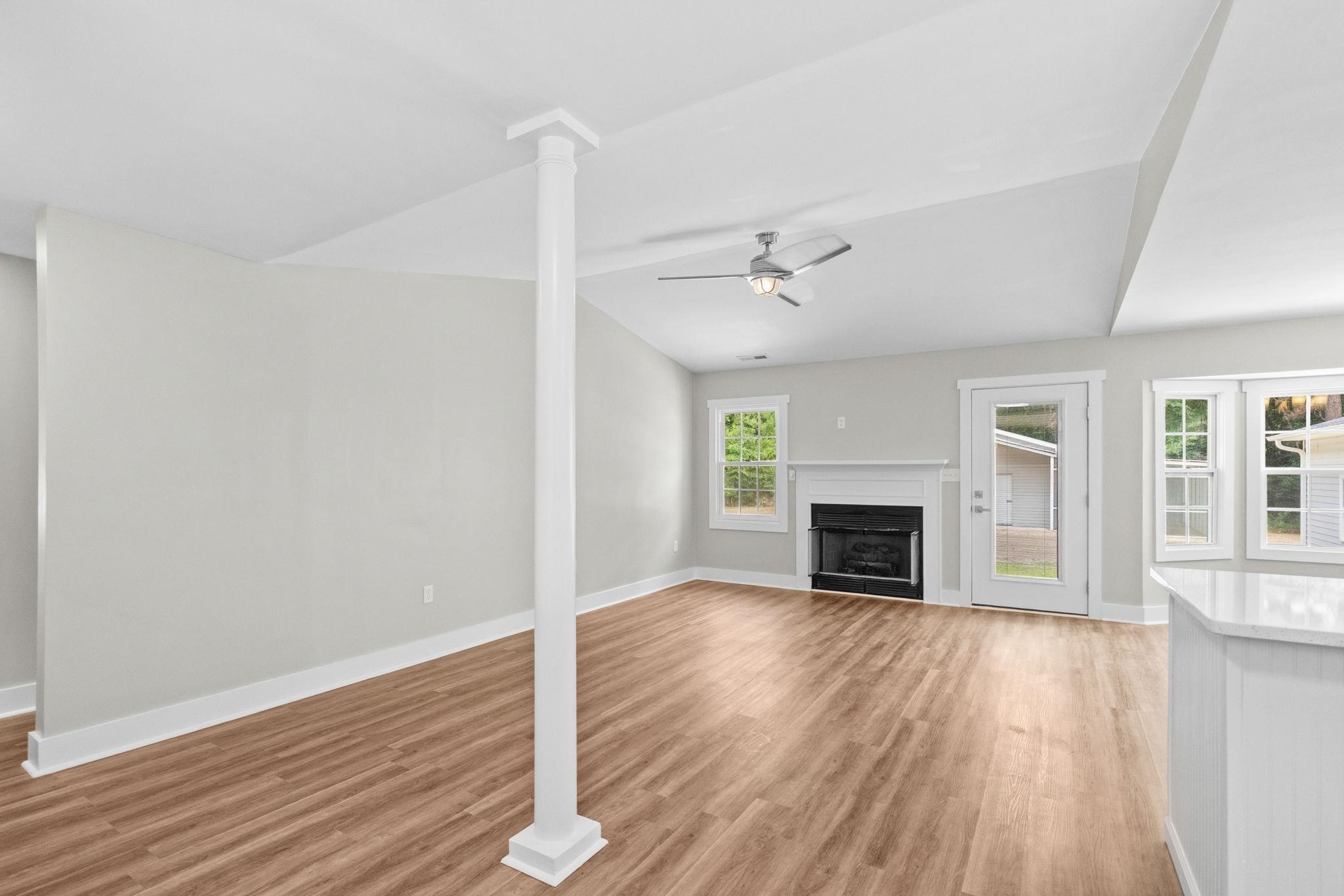 240 Ole Maple St. Property Photo 28