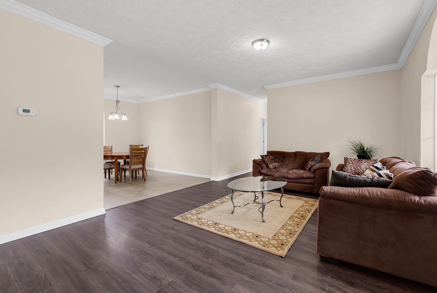 1109 Weldon Ln. Property Photo 3