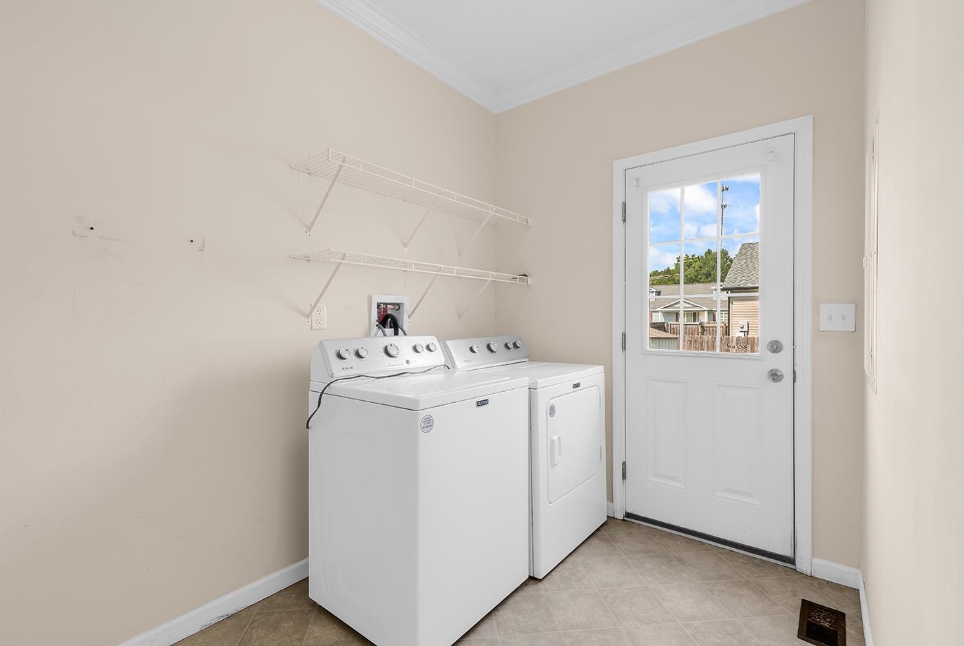 1109 Weldon Ln. Property Photo 12