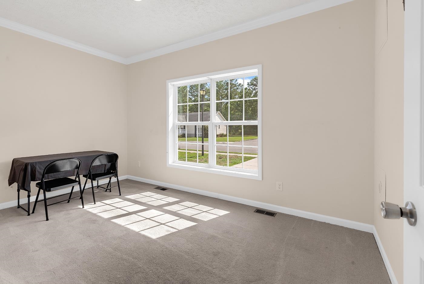 1109 Weldon Ln. Property Photo 14