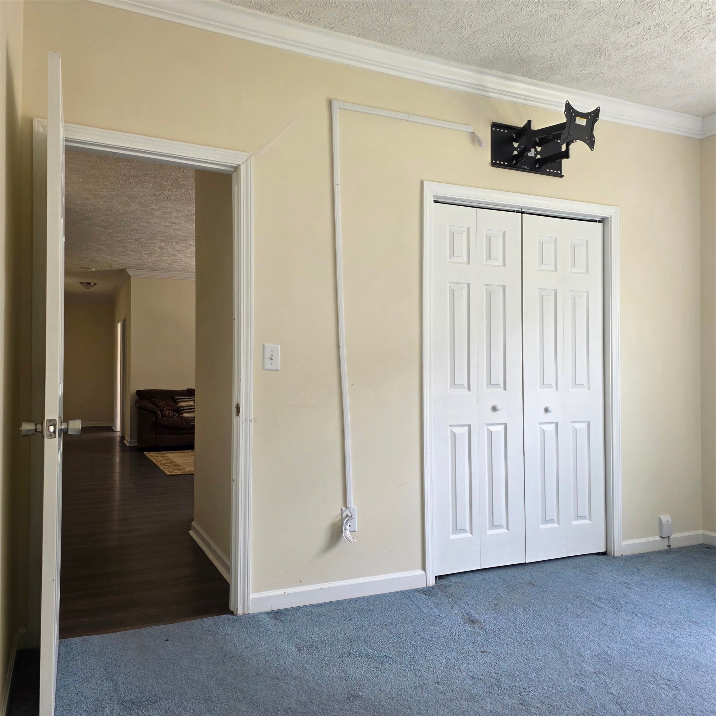 1109 Weldon Ln. Property Photo 24
