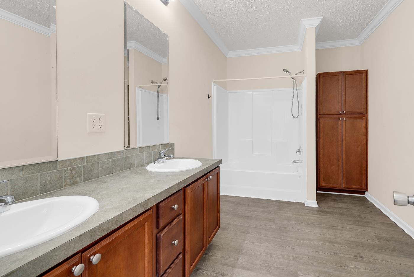1109 Weldon Ln. Property Photo 27