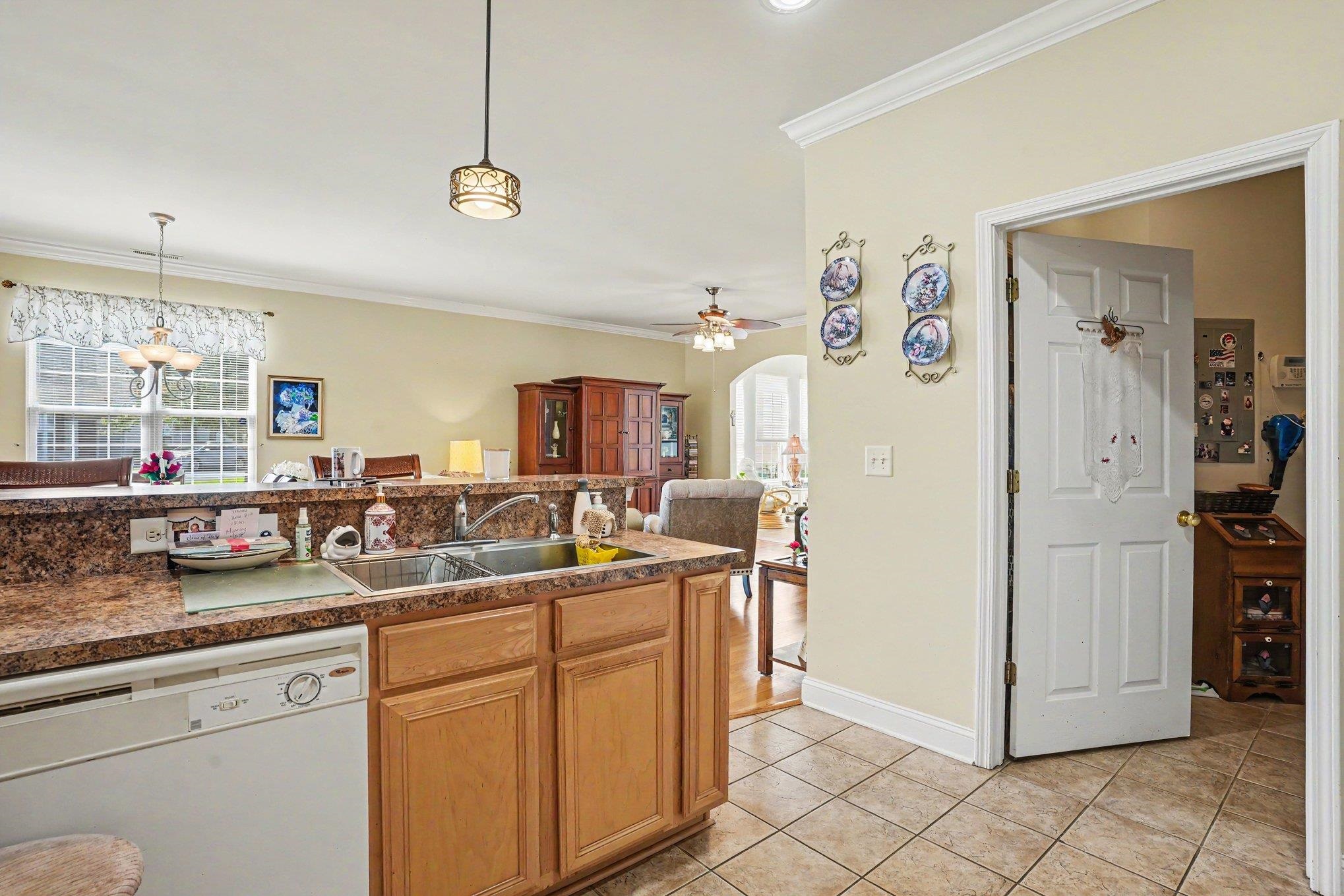 557 Banks Dr. Property Photo 13