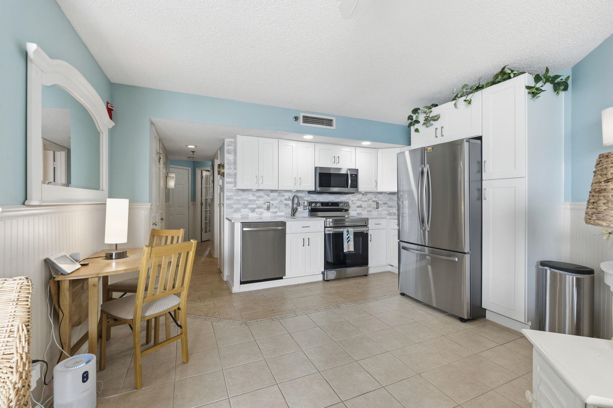 5523 North Ocean Blvd. Property Photo 11