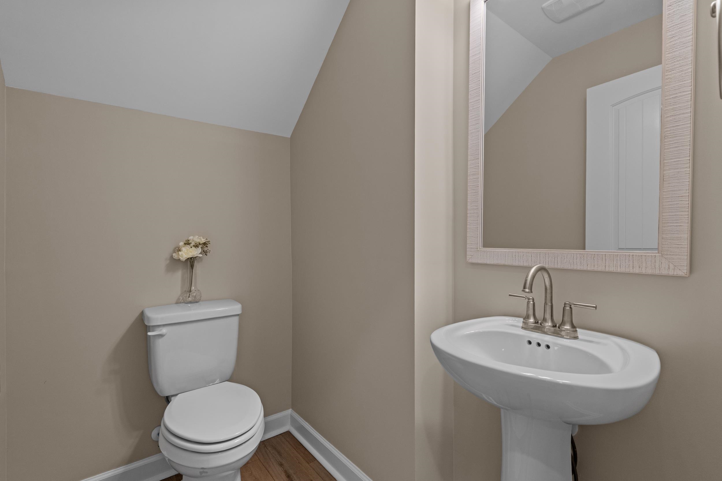 732 Enchantment Loop Property Photo 21